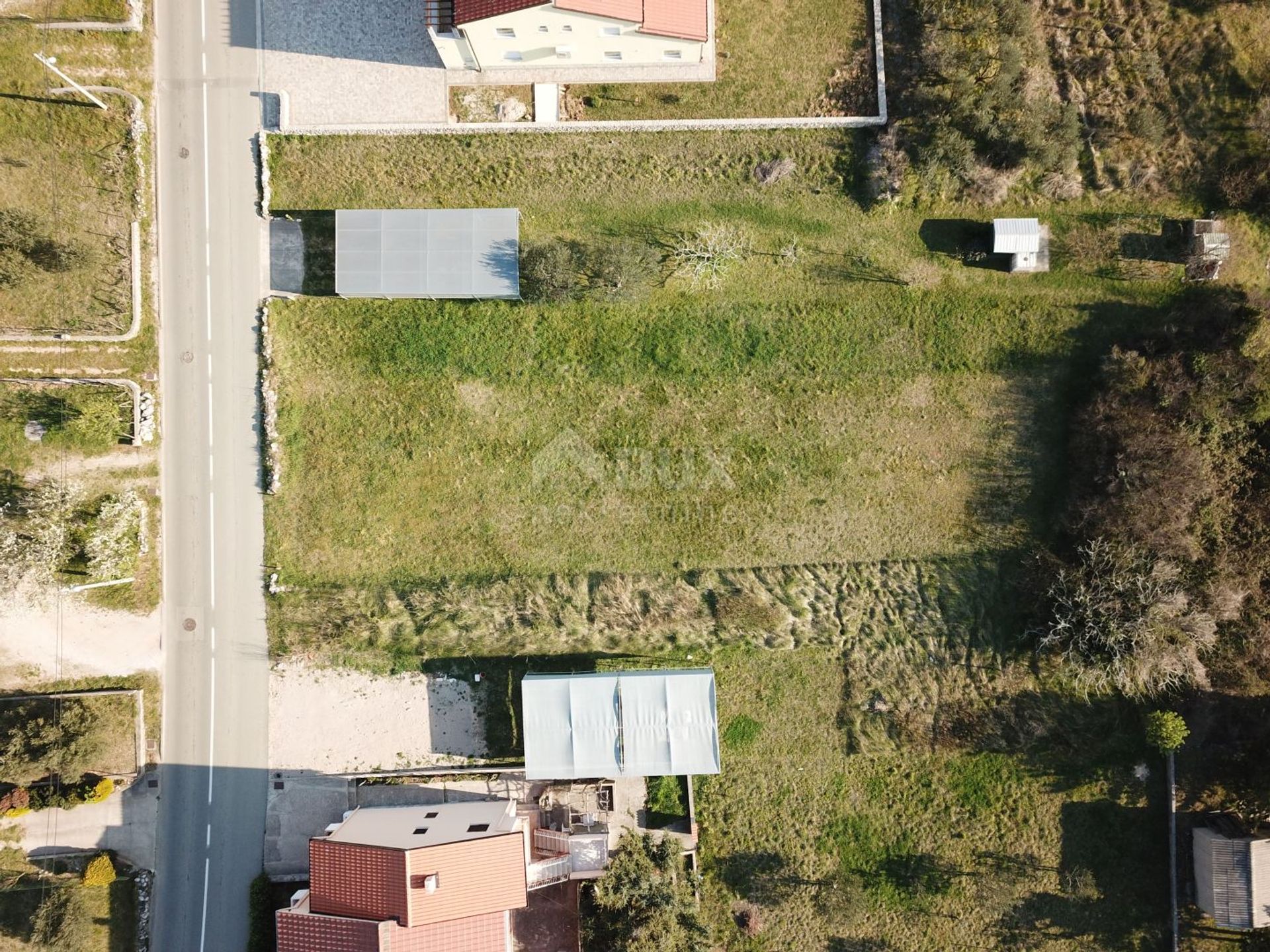 Terre dans Baska, Primorsko-Goranska Zupanija 12472494