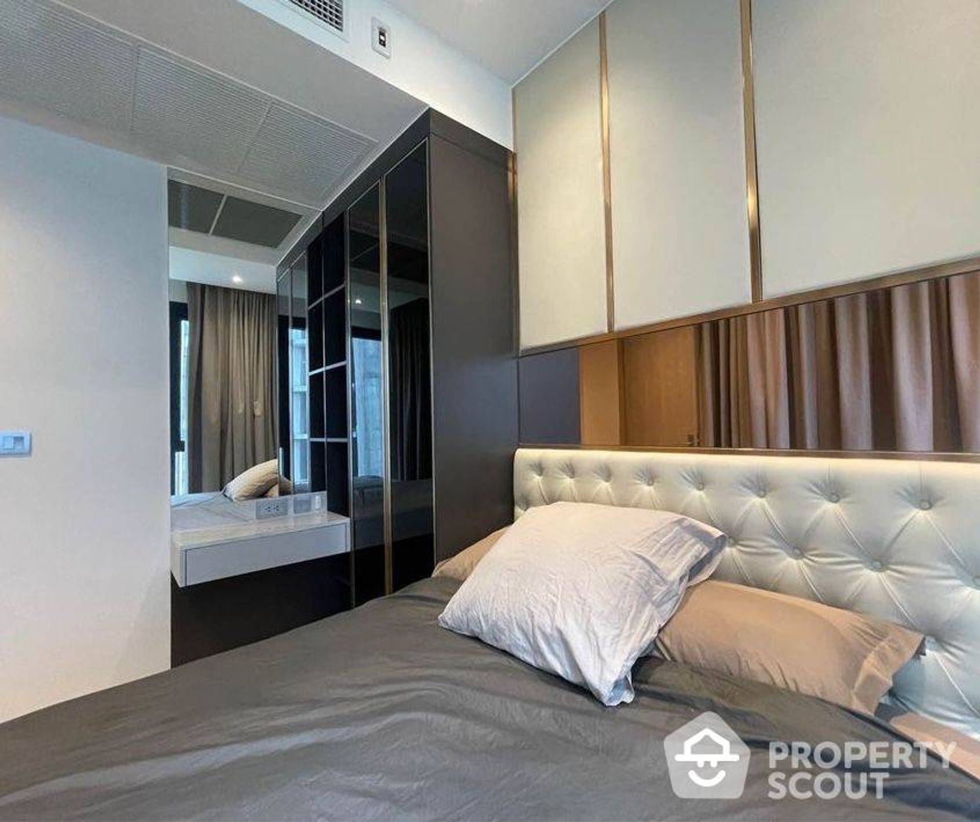 Condominio nel Ban Na canzone, Krung Thep Maha Nakhon 12472781