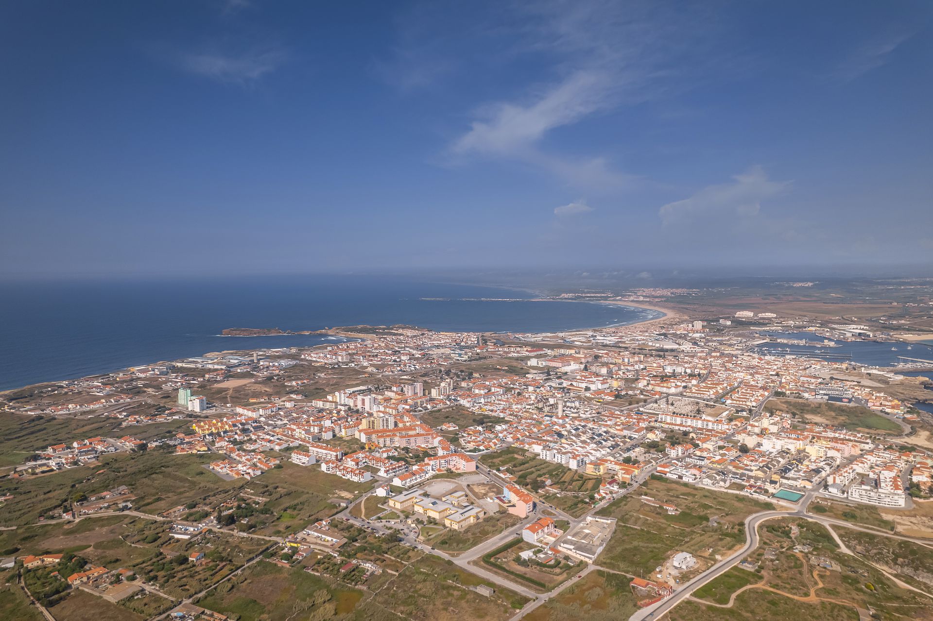 Кондоминиум в Atouguia da Baleia, Rua de Moçambique 12473696