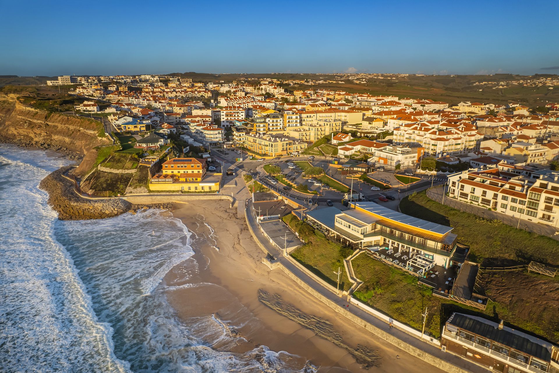 عمارات في لورينها, Avenida António José do Vale 12473699