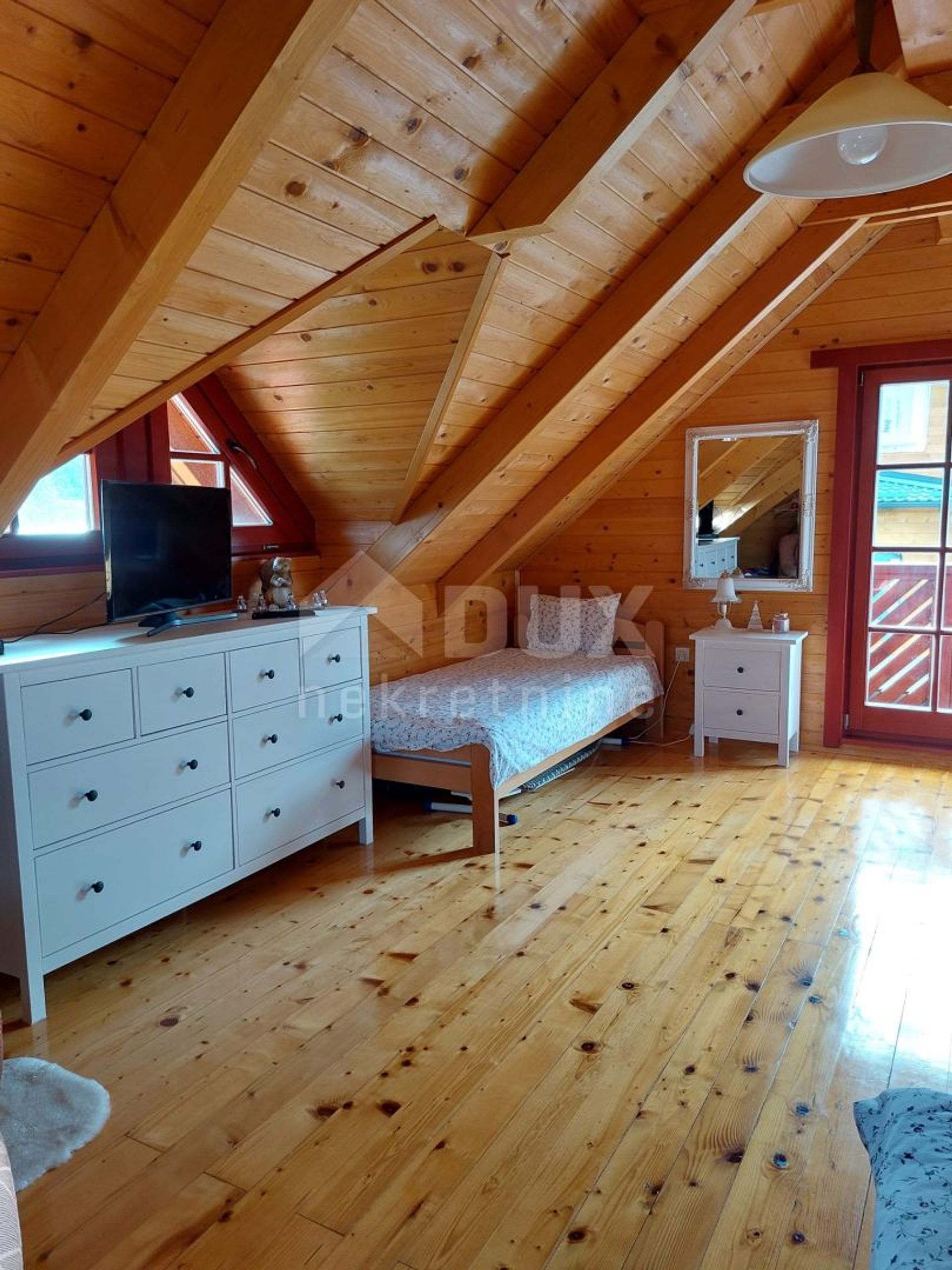 casa en Ličko Lešće, Lika-Senj County 12473772