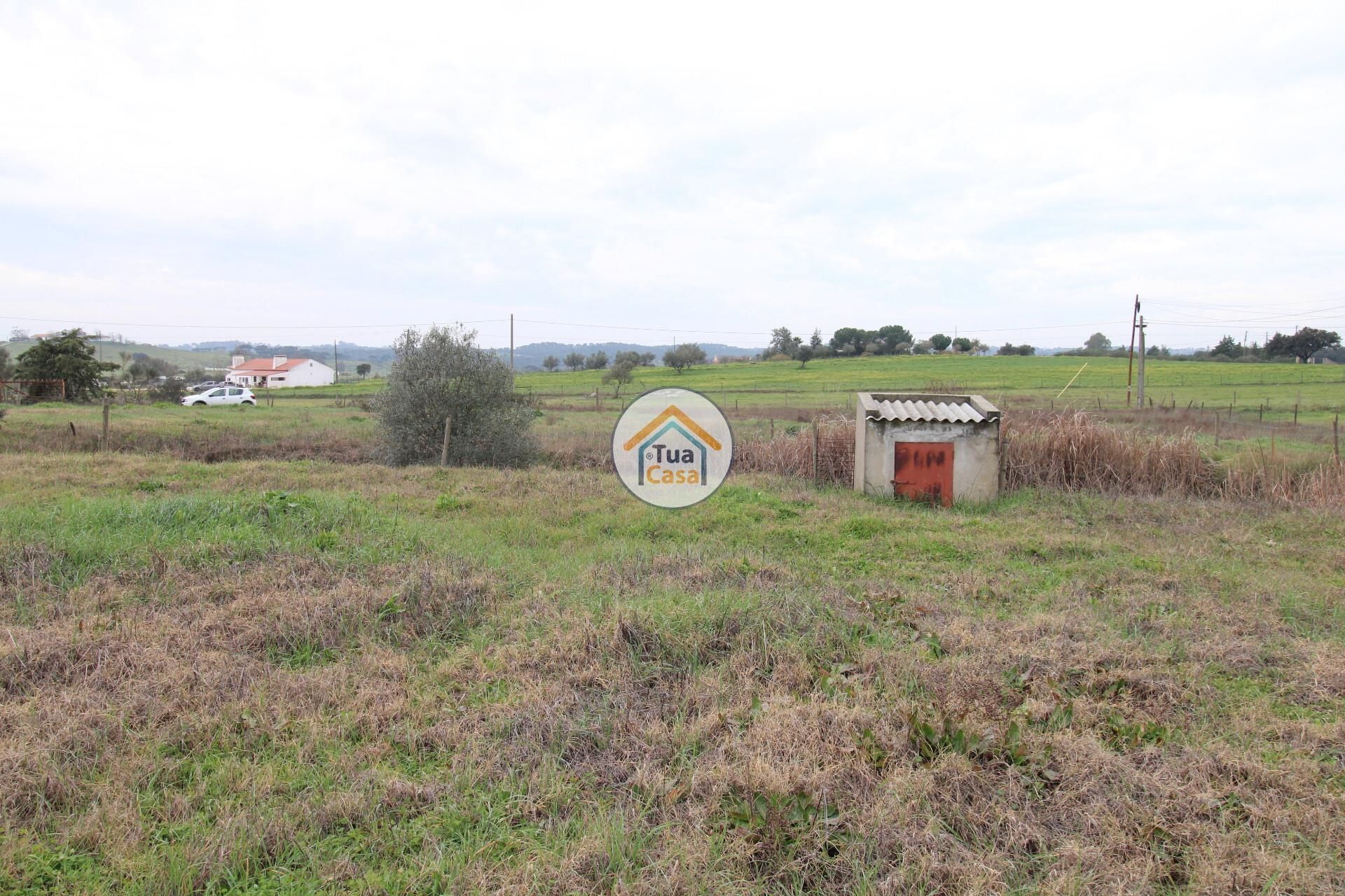 Land i Nossa Senhora de Machede, Évora District 12473825