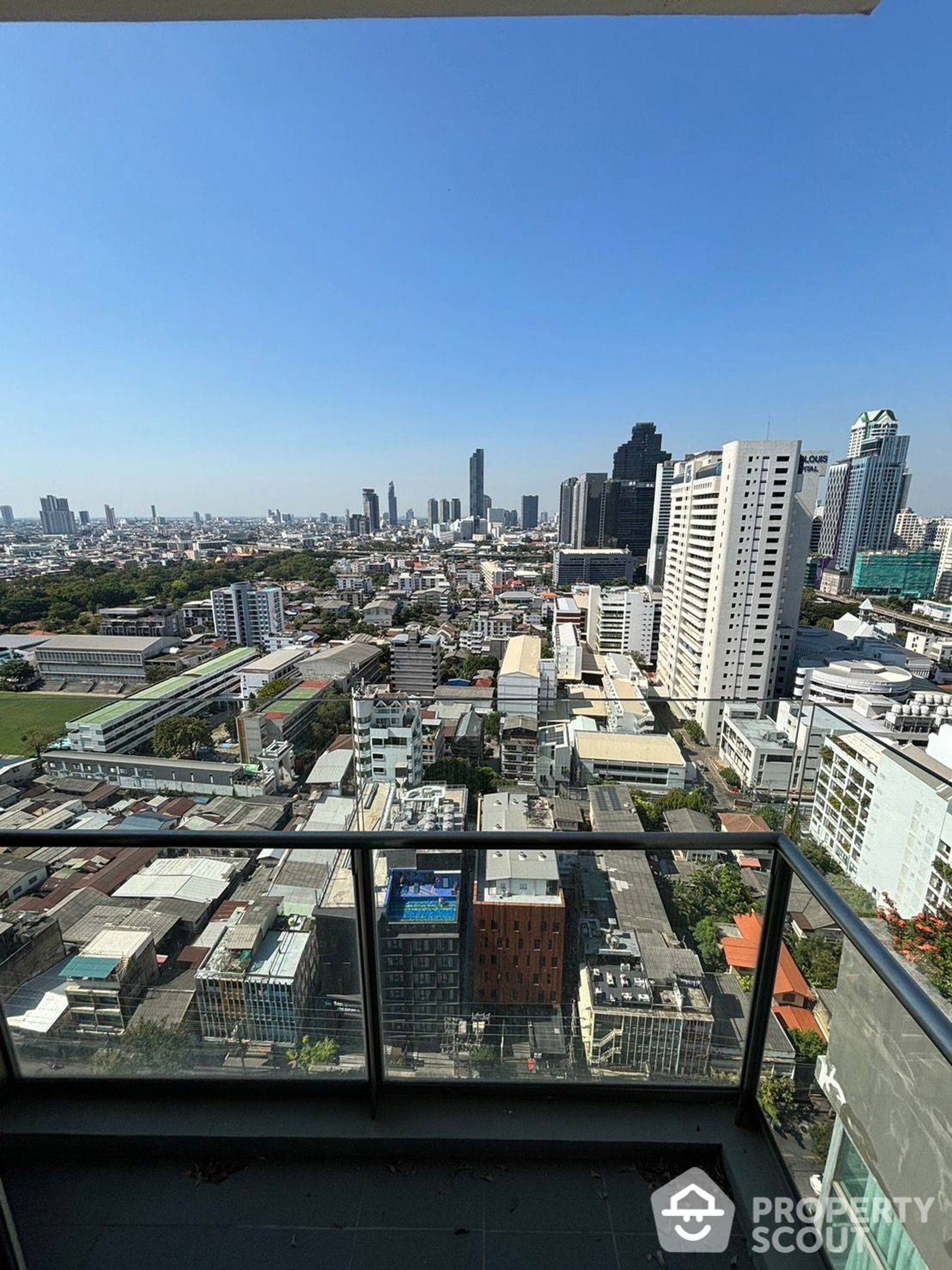 Квартира в , Krung Thep Maha Nakhon 12474135