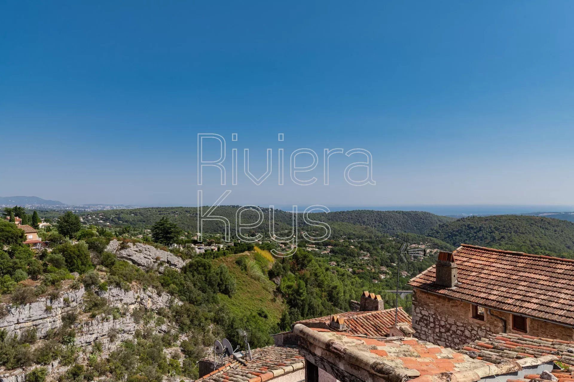 casa en Tourrettes-sur-Loup, Provenza-Alpes-Costa Azul 12474758