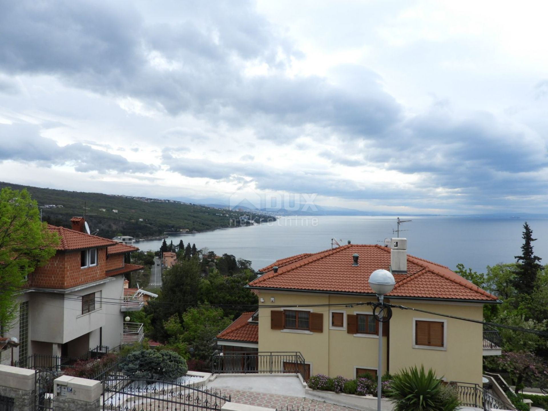 Condominium in Opatija, Primorsko-Goranska Zupanija 12475001