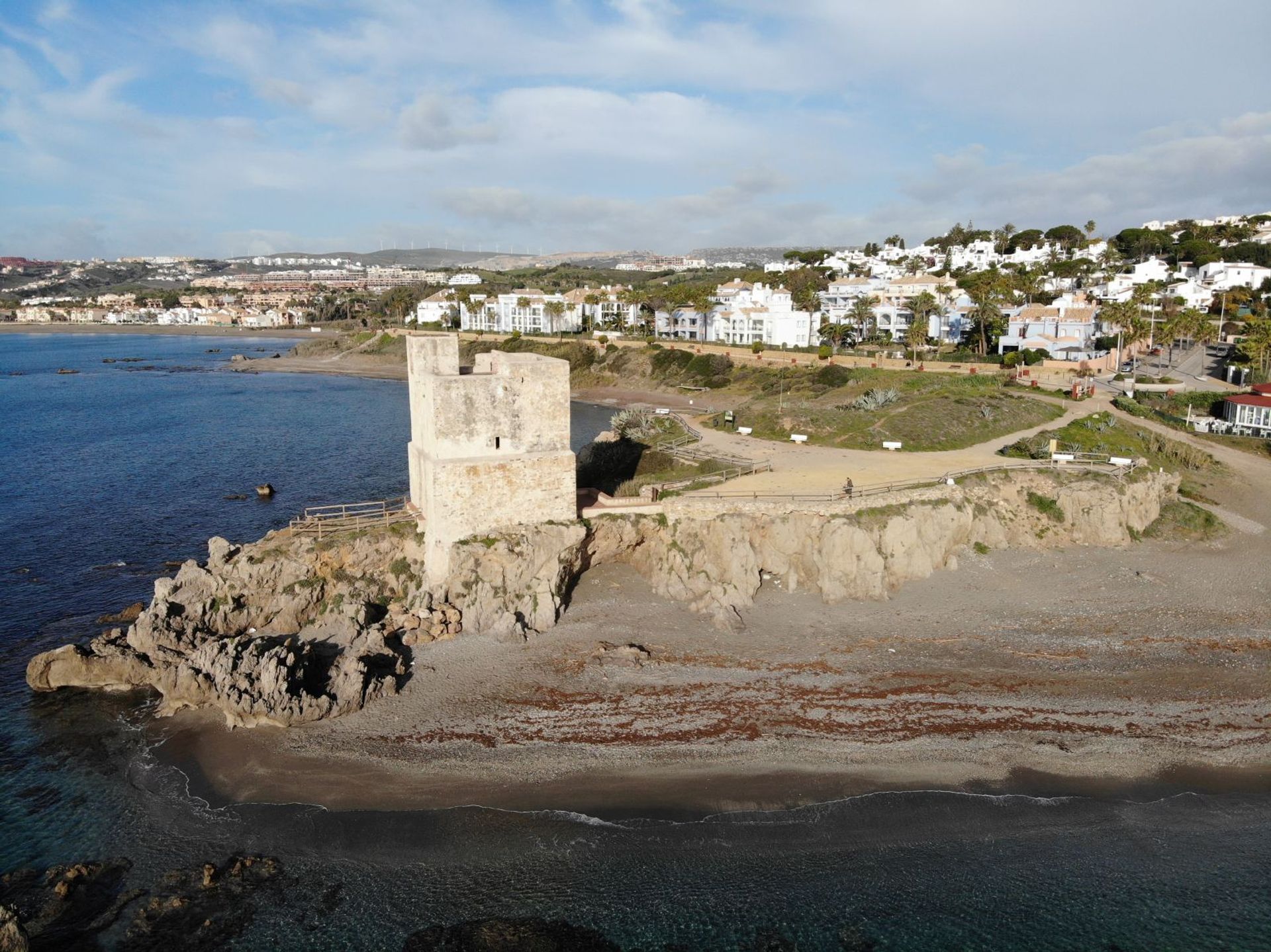 Condominium in Puerto de la Duquesa, Andalusia 12476174