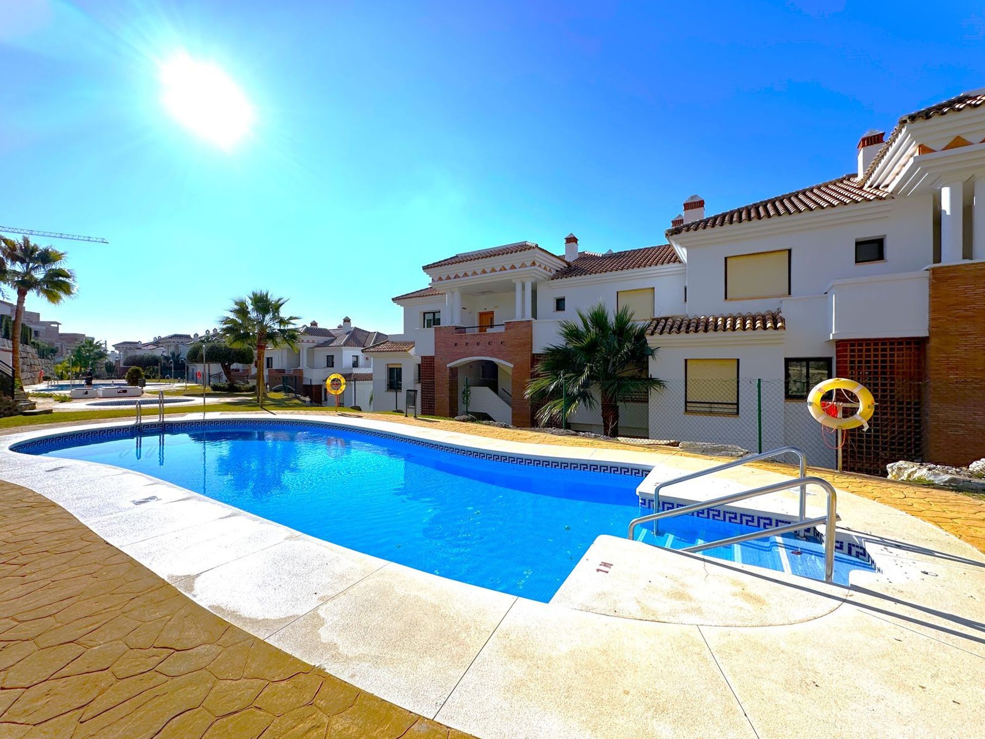 Condominio en Castillo de Sabinillas, Andalucía 12476193