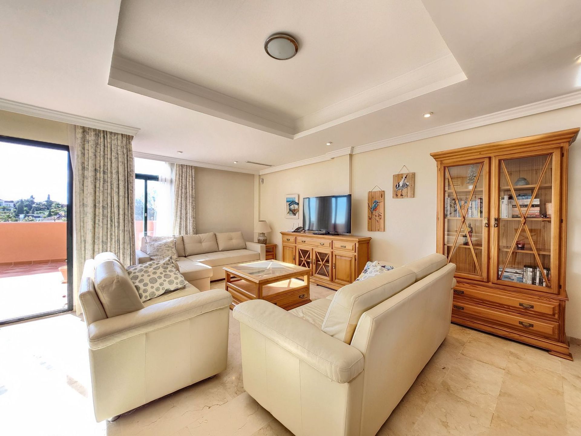 Condominium in Marbella, Andalusia 12476277