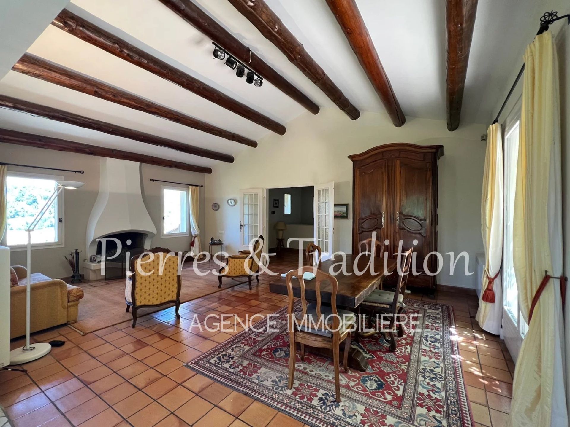 casa en Apto, Provenza-Alpes-Costa Azul 12477511