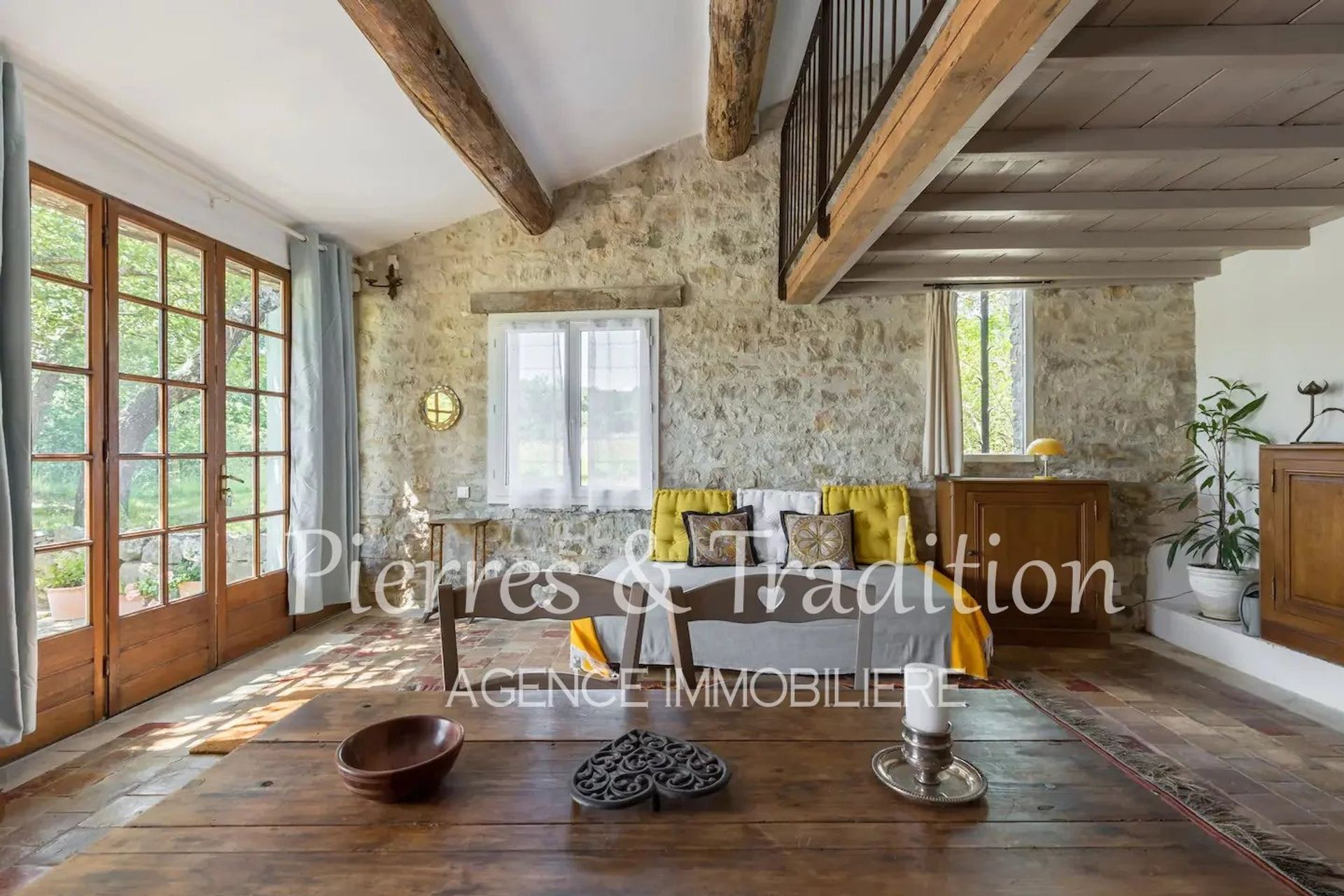 House in Murs, Vaucluse 12477536