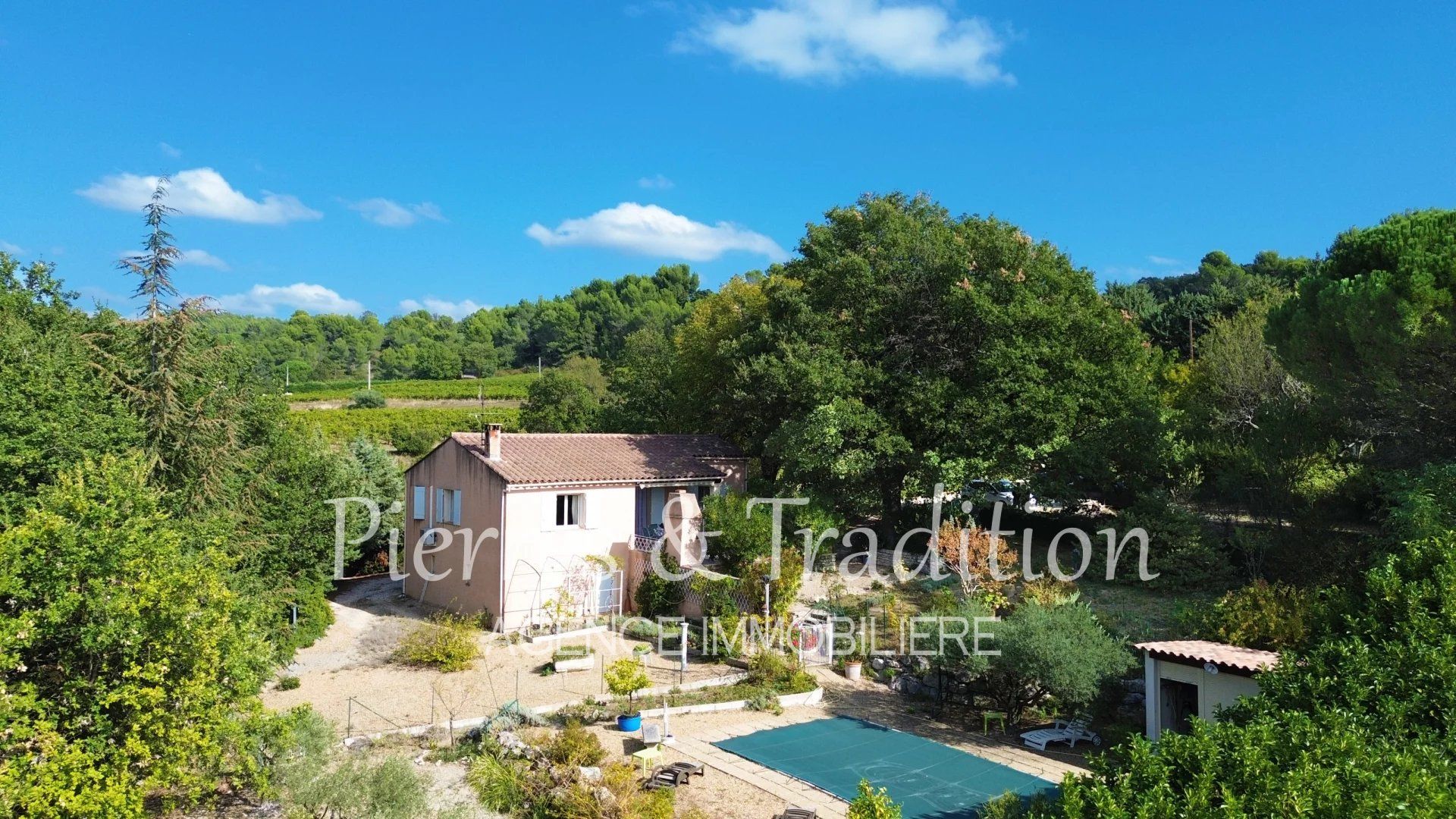 Haus im Geeignet, Provence-Alpes-Côte d'Azur 12477542