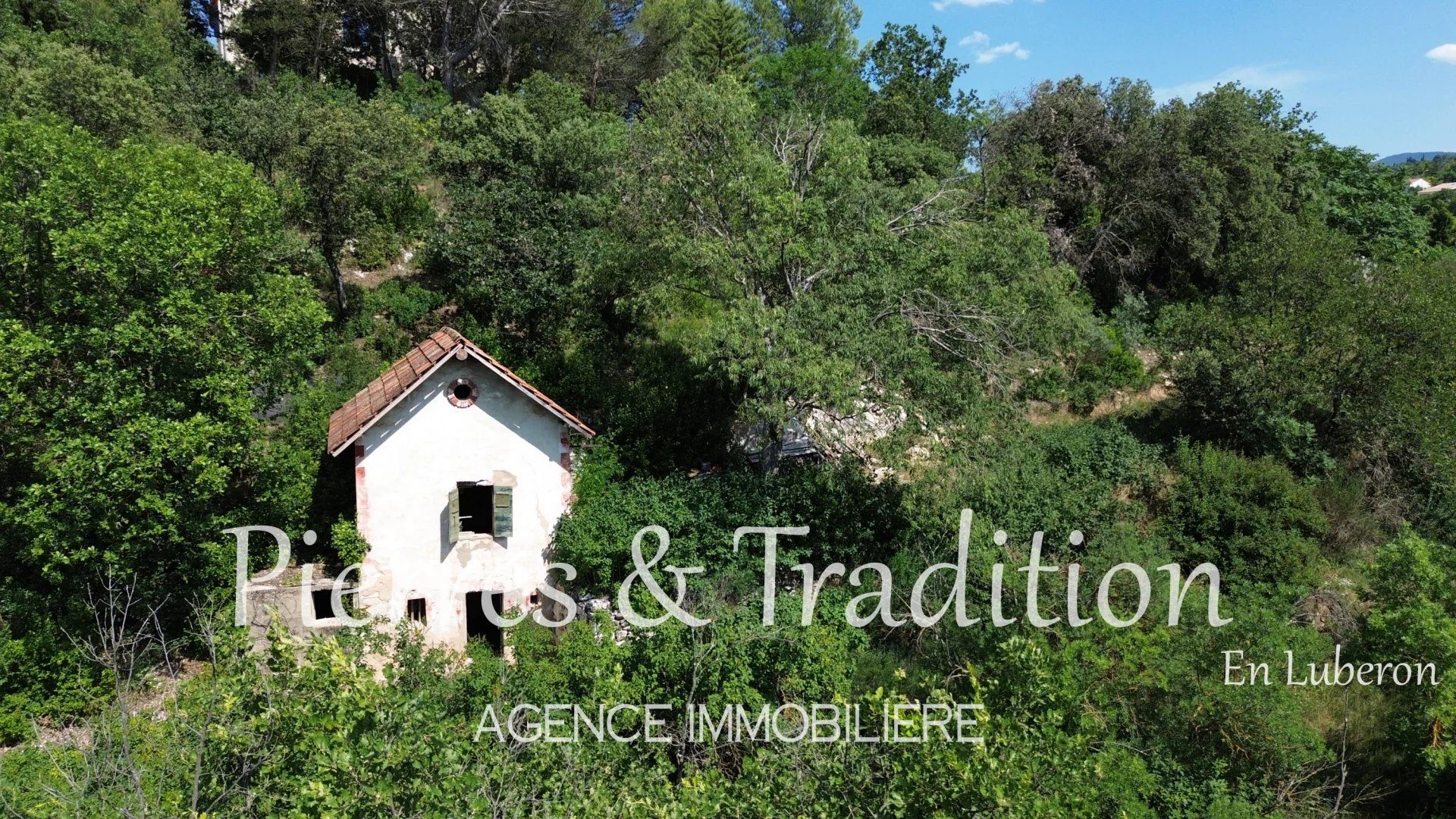 Yang lain dalam Apt, Provence-Alpes-Cote d'Azur 12477546