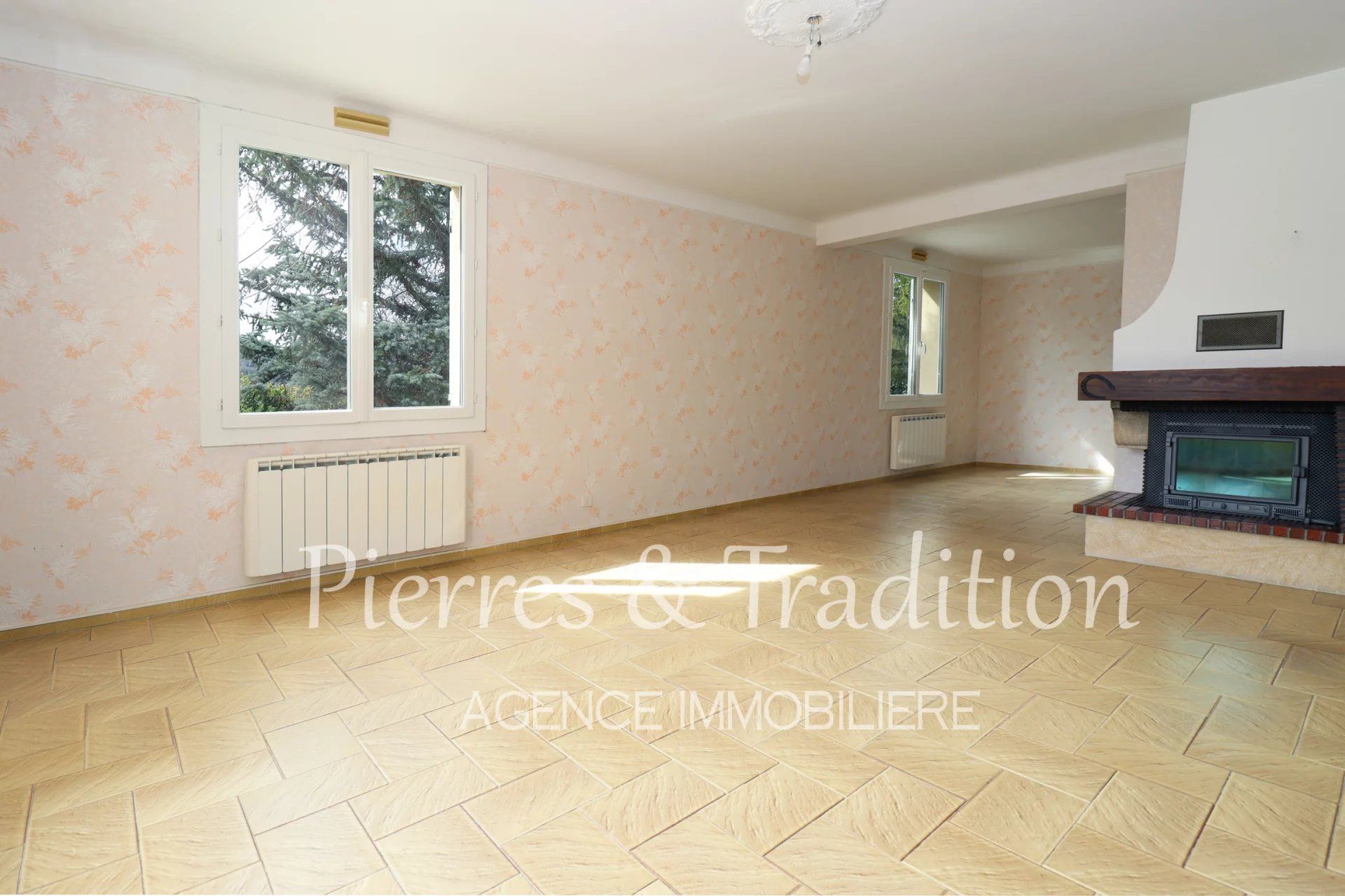 Haus im Geeignet, Provence-Alpes-Côte d'Azur 12477549