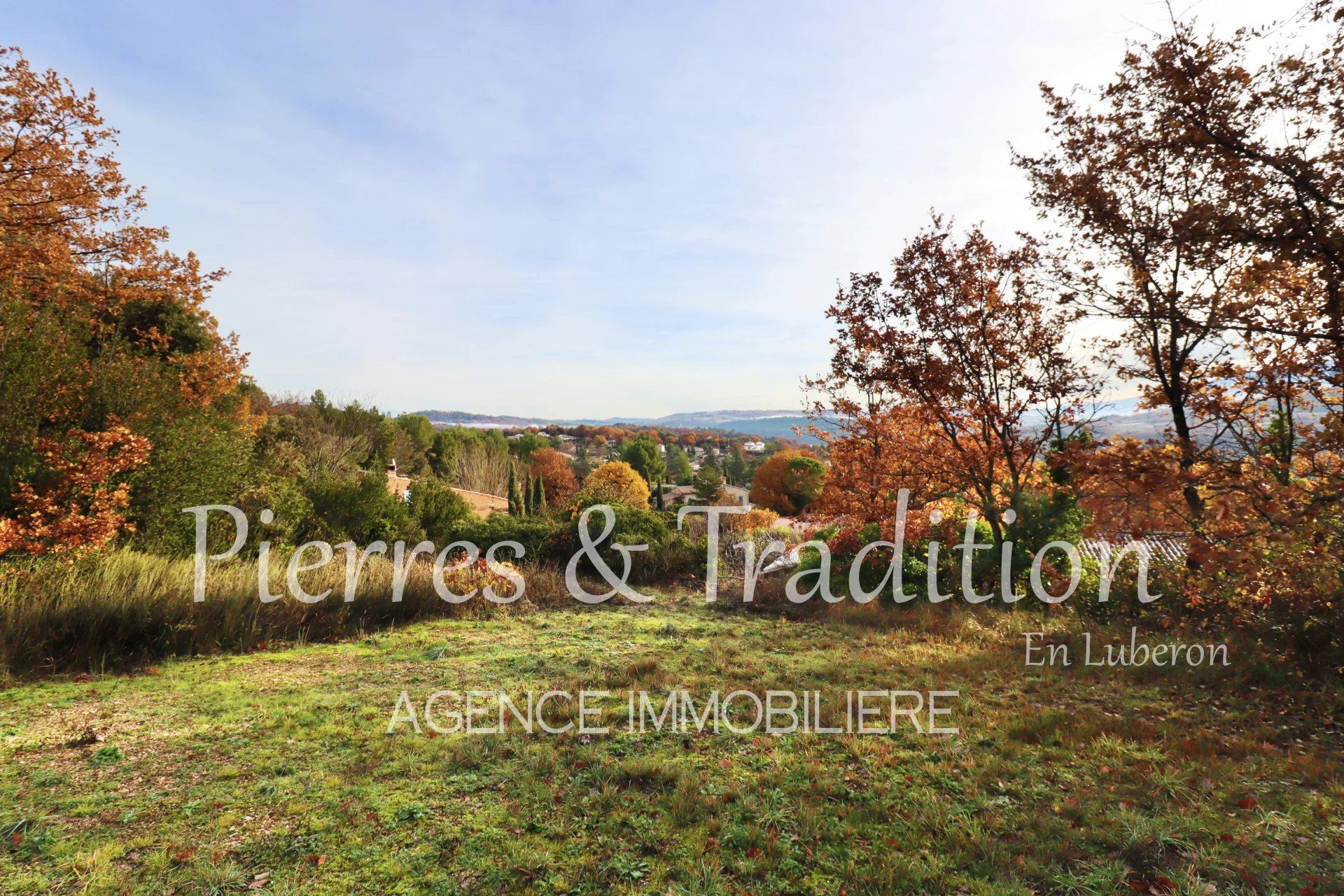 Tierra en Apt, Provence-Alpes-Cote d'Azur 12477576