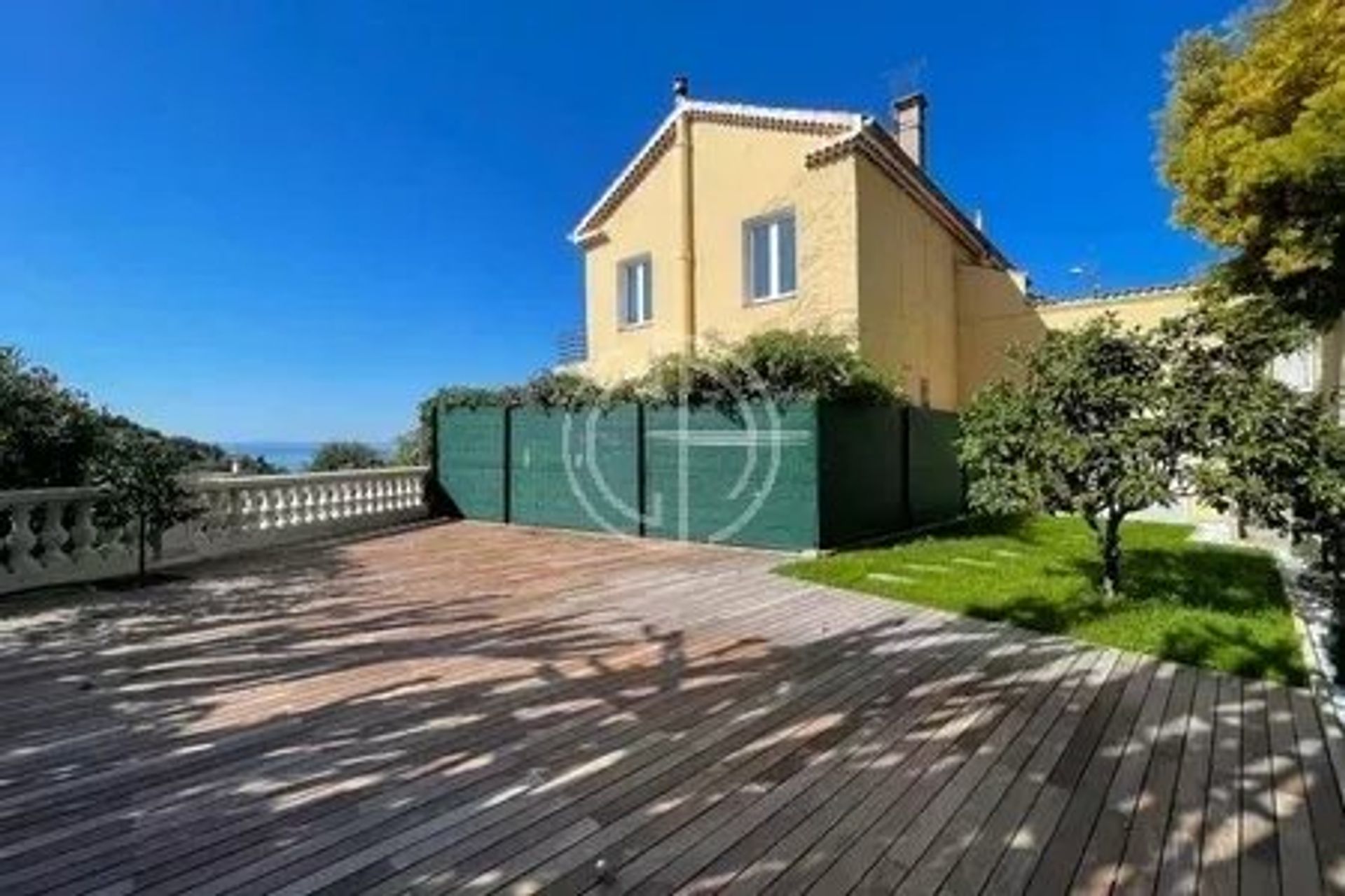 Condominio en Villefranche-sur-Mer, Alpes-Maritimes 12477626