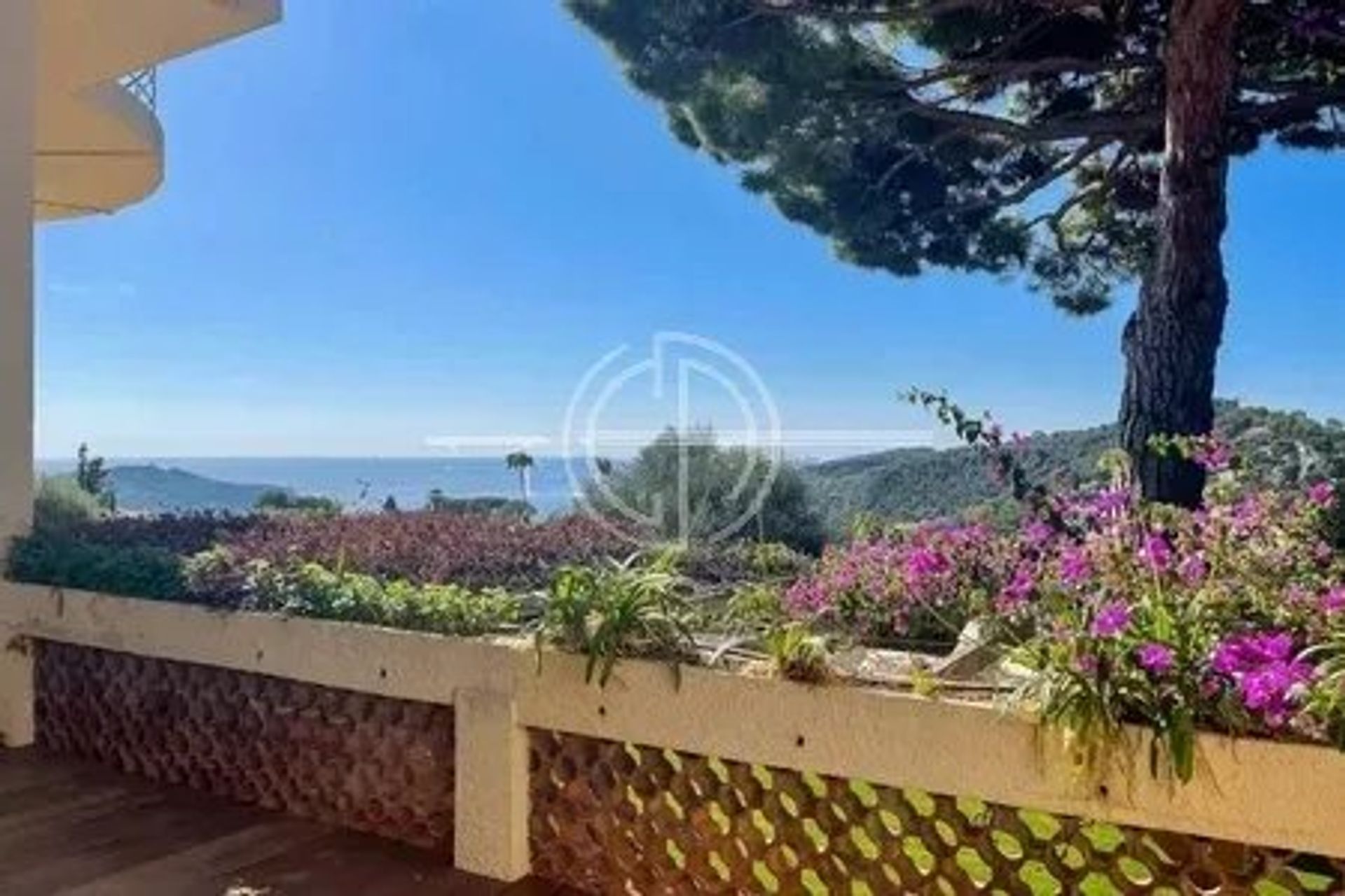 Condominio en Villefranche-sur-Mer, Provenza-Alpes-Costa Azul 12477626