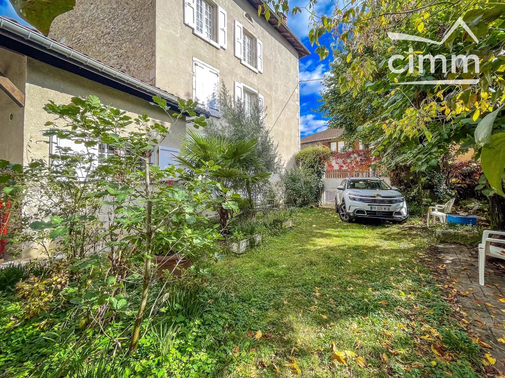 Casa nel Le Touvet, Auvergne-Rhone-Alpes 12477631