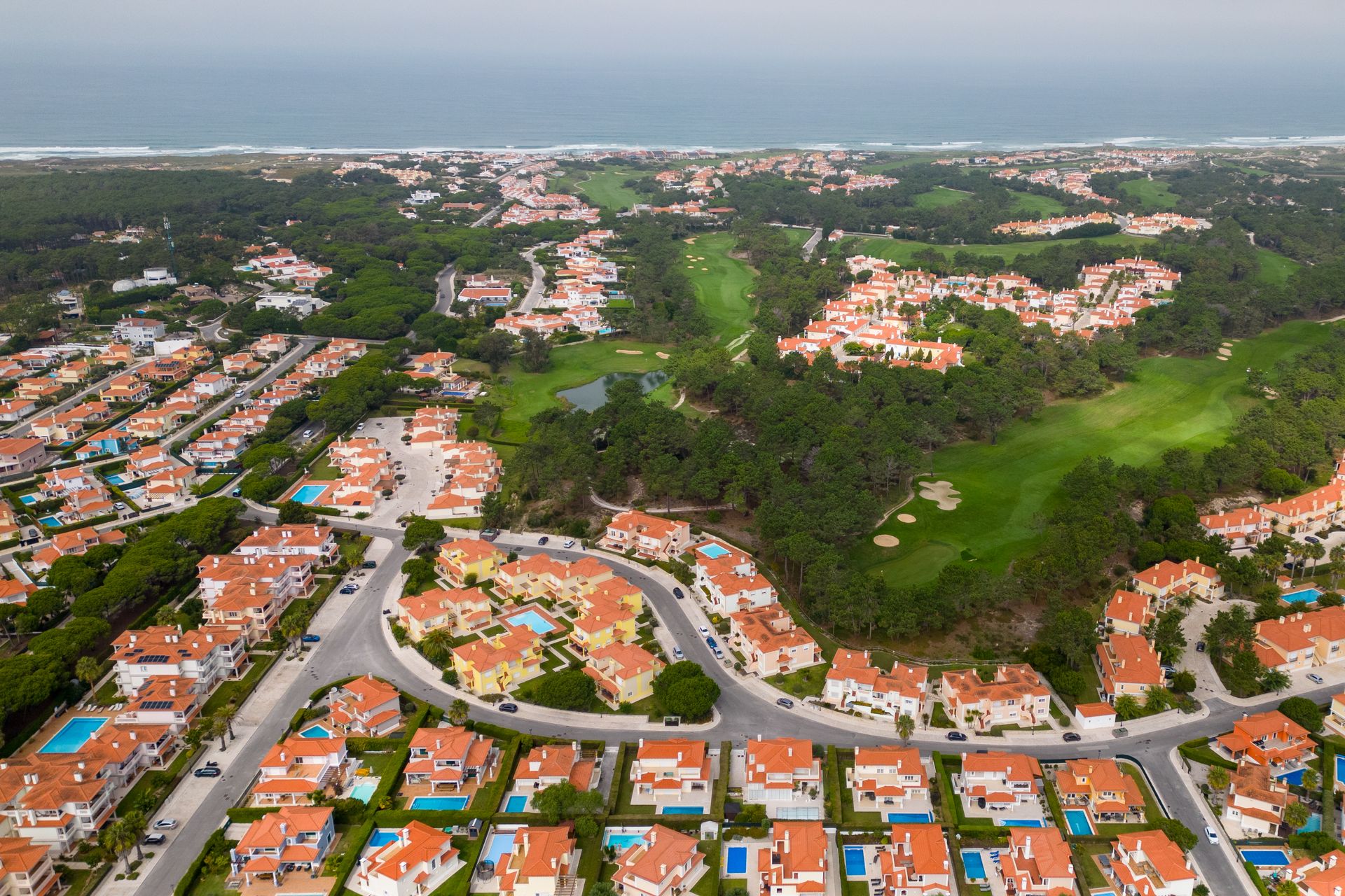 rumah dalam Amoreira, Rua Dona Leonor de Aragão 12477775