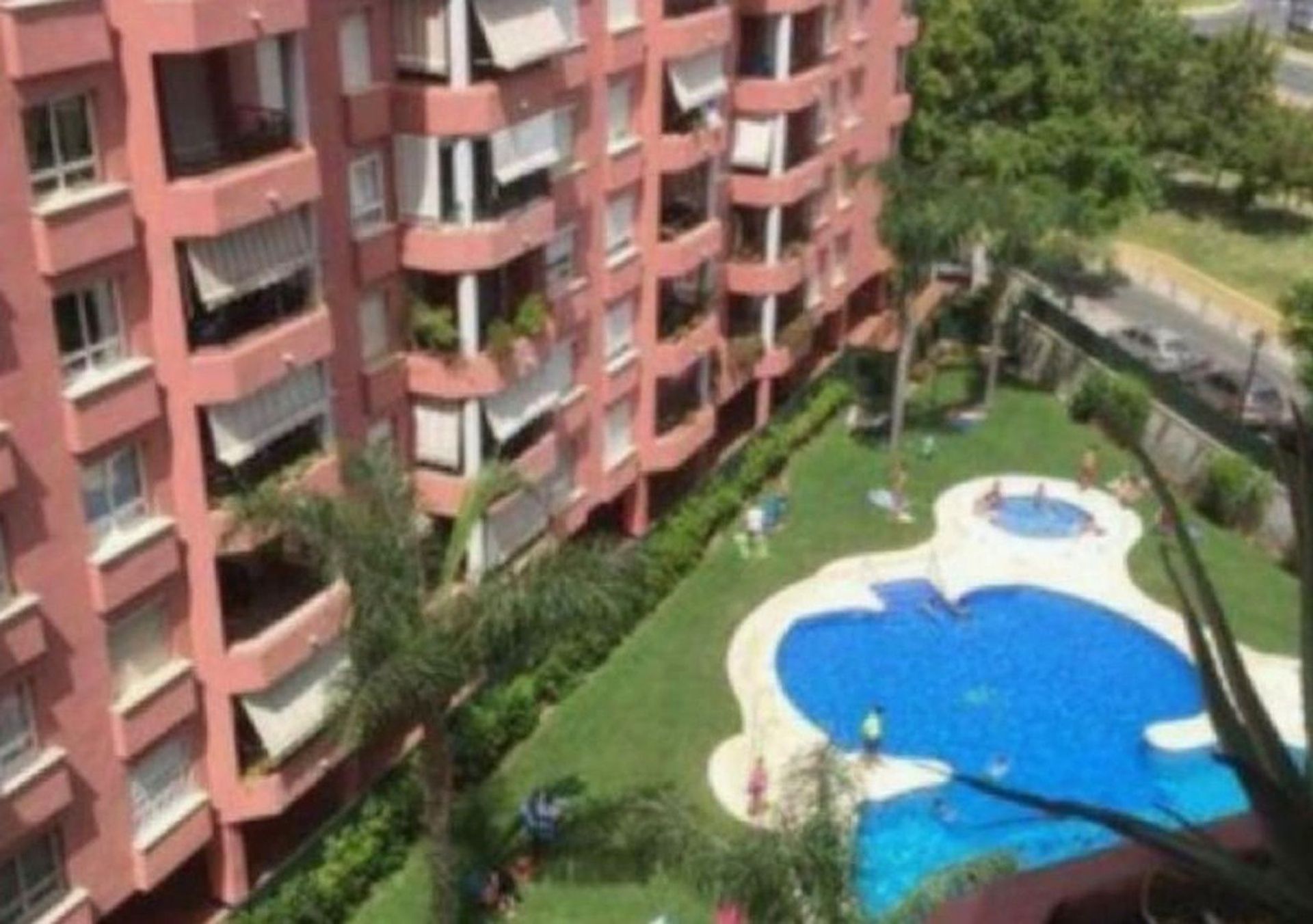 Condominium in Fuengirola, Andalusië 12479000