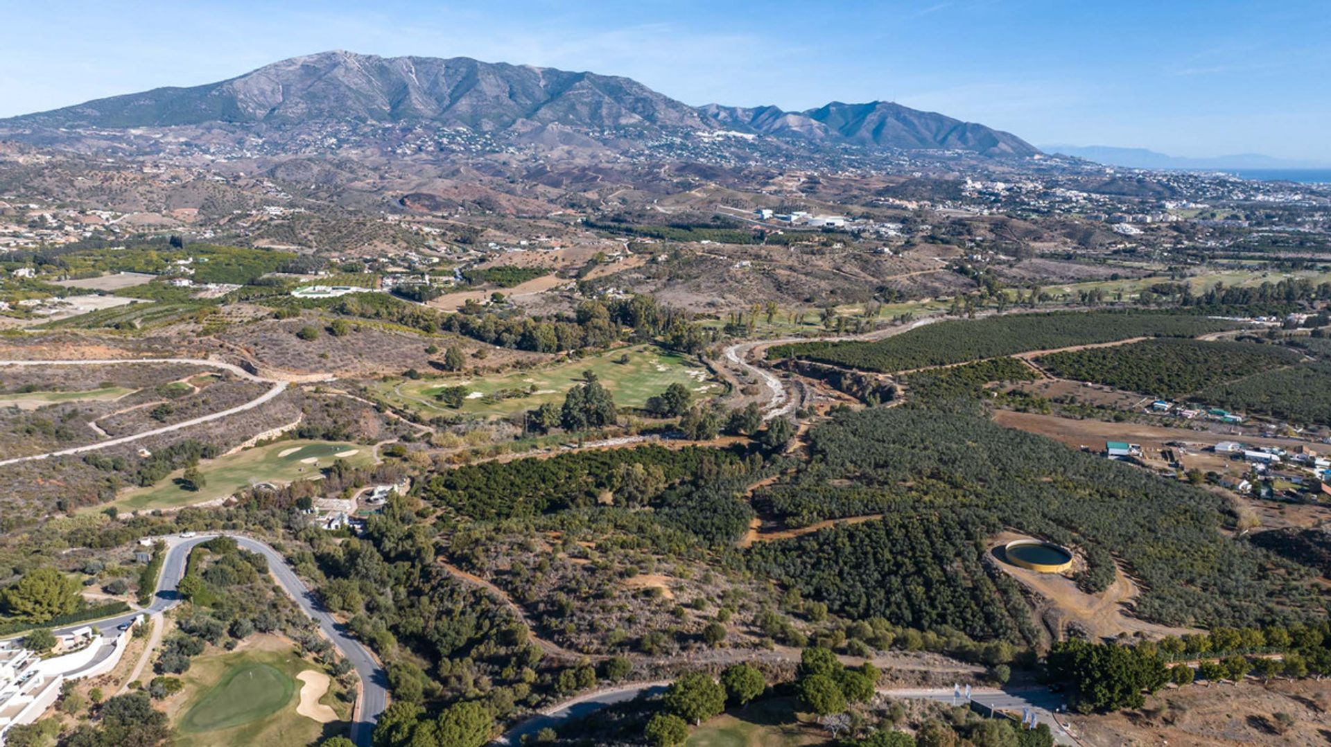 Land in Las Lagunas de Mijas, Andalucía 12479031