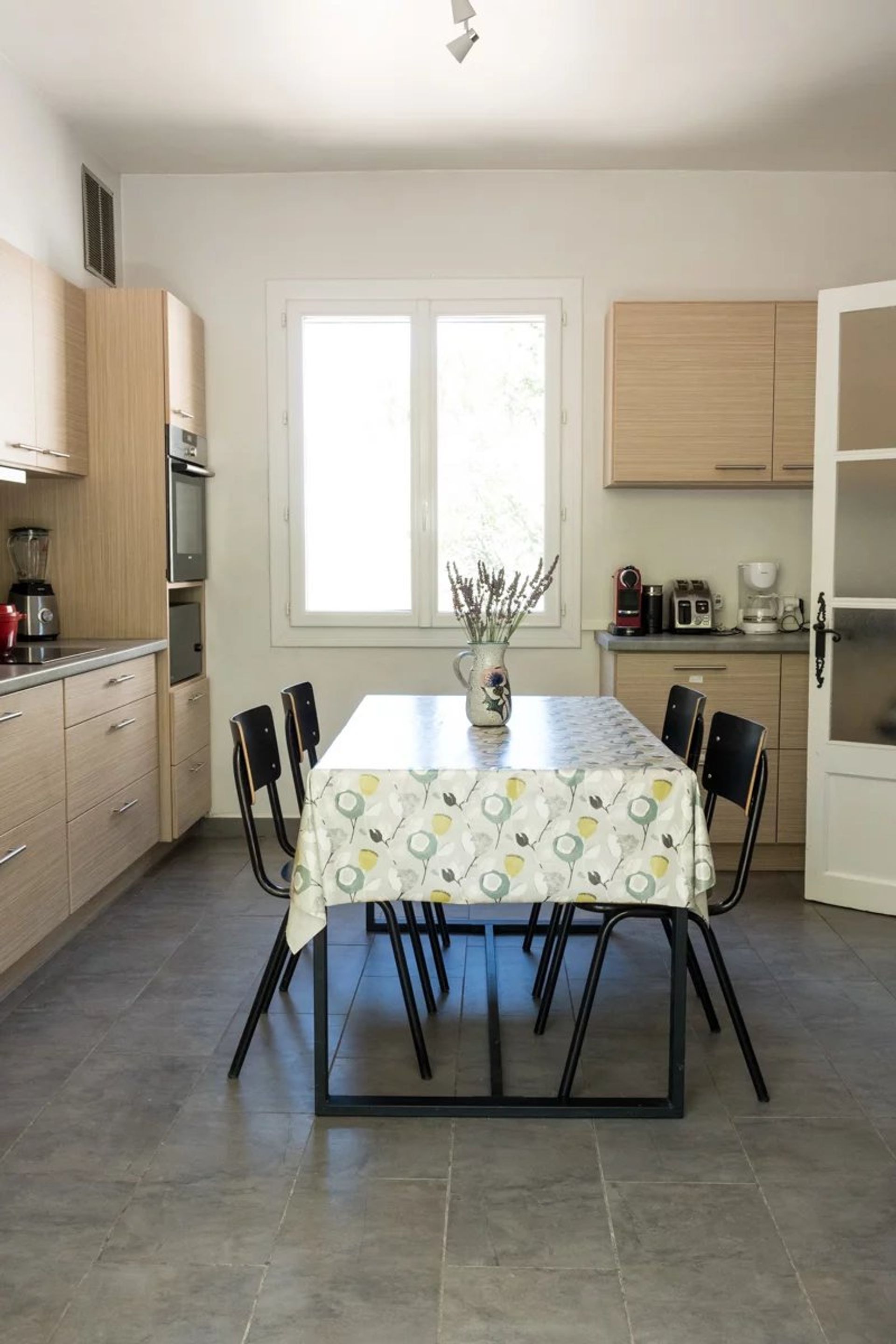 casa en Apt, Vaucluse 12480763