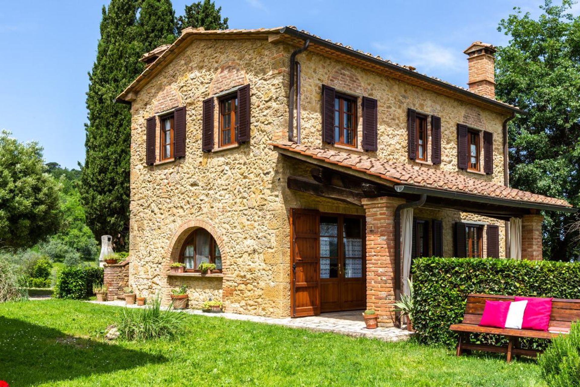 rumah dalam Volterra, Tuscany 12480857