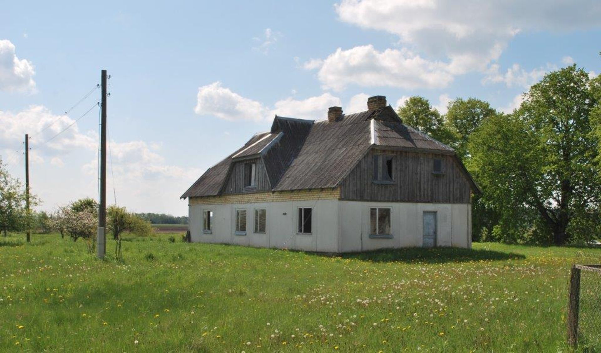 Hus i Kuldiga, Kuldigas Novads 12480862