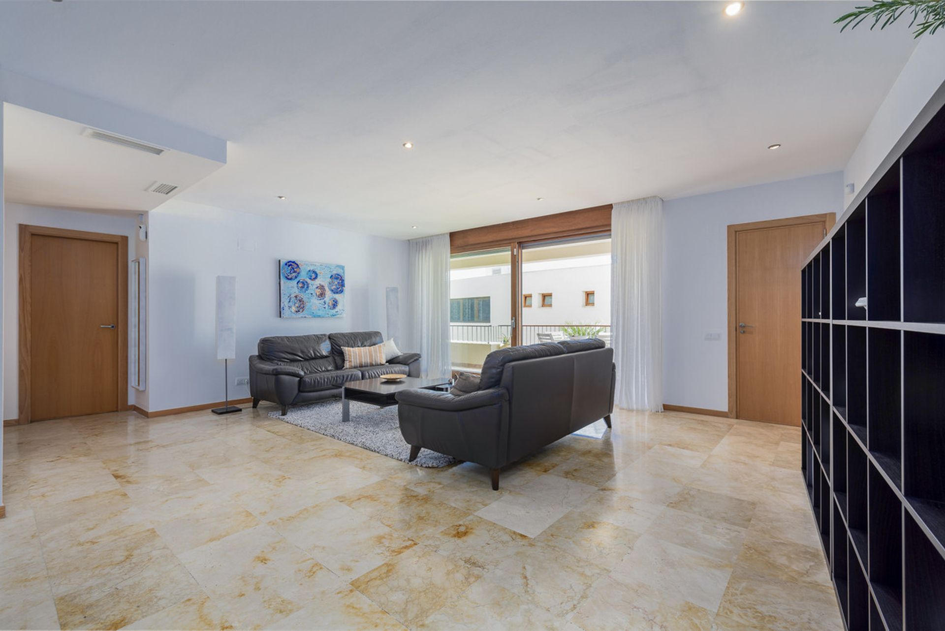 Condominium in Espinosa de los Monteros, Castille-Leon 12480936