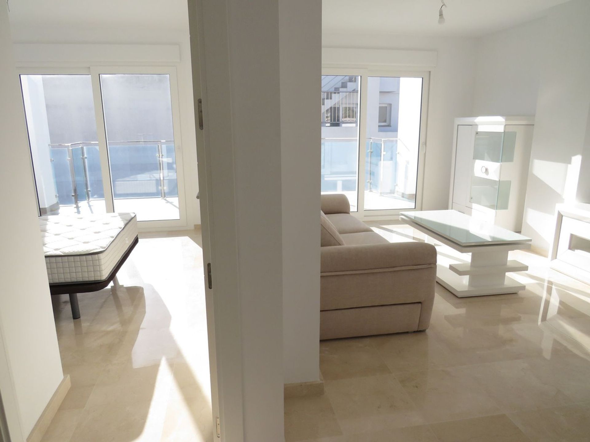 Condominium dans La Cala de Mijas, Andalusia 12480952