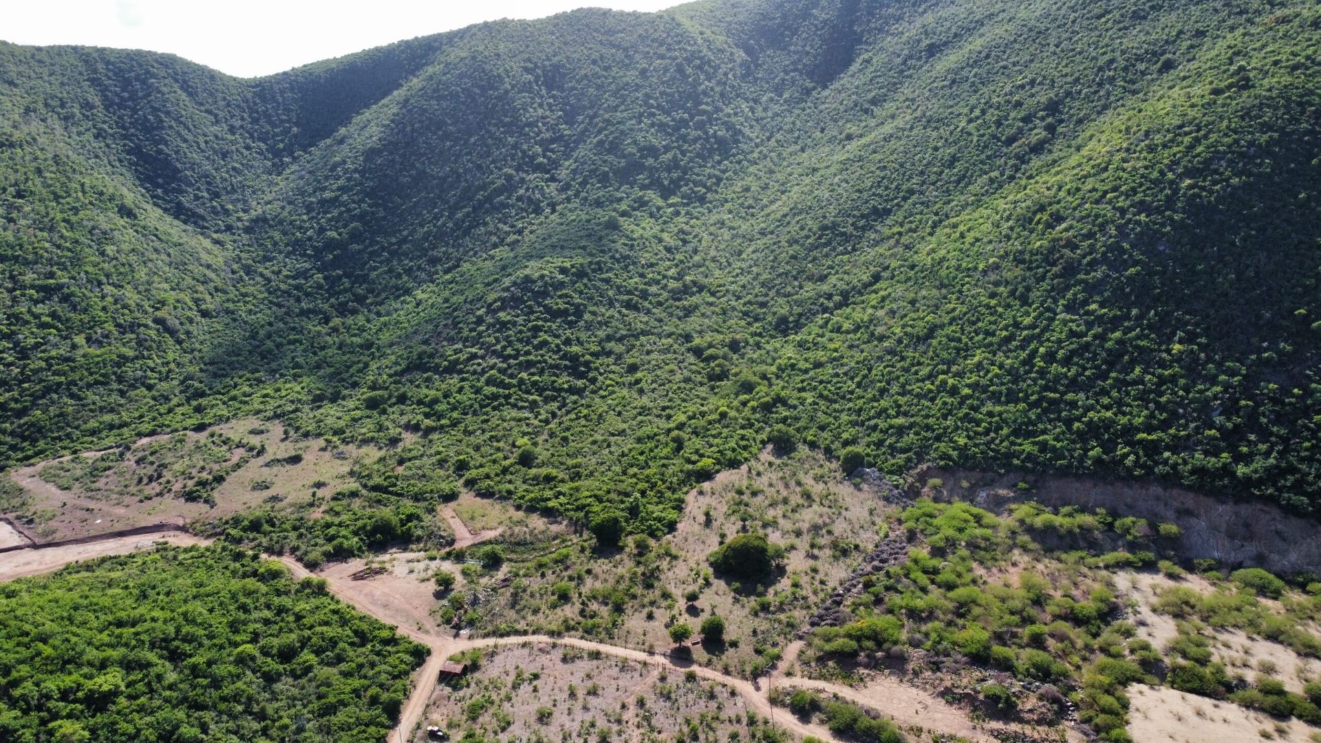 Земельные участки в , Tortola 12480992