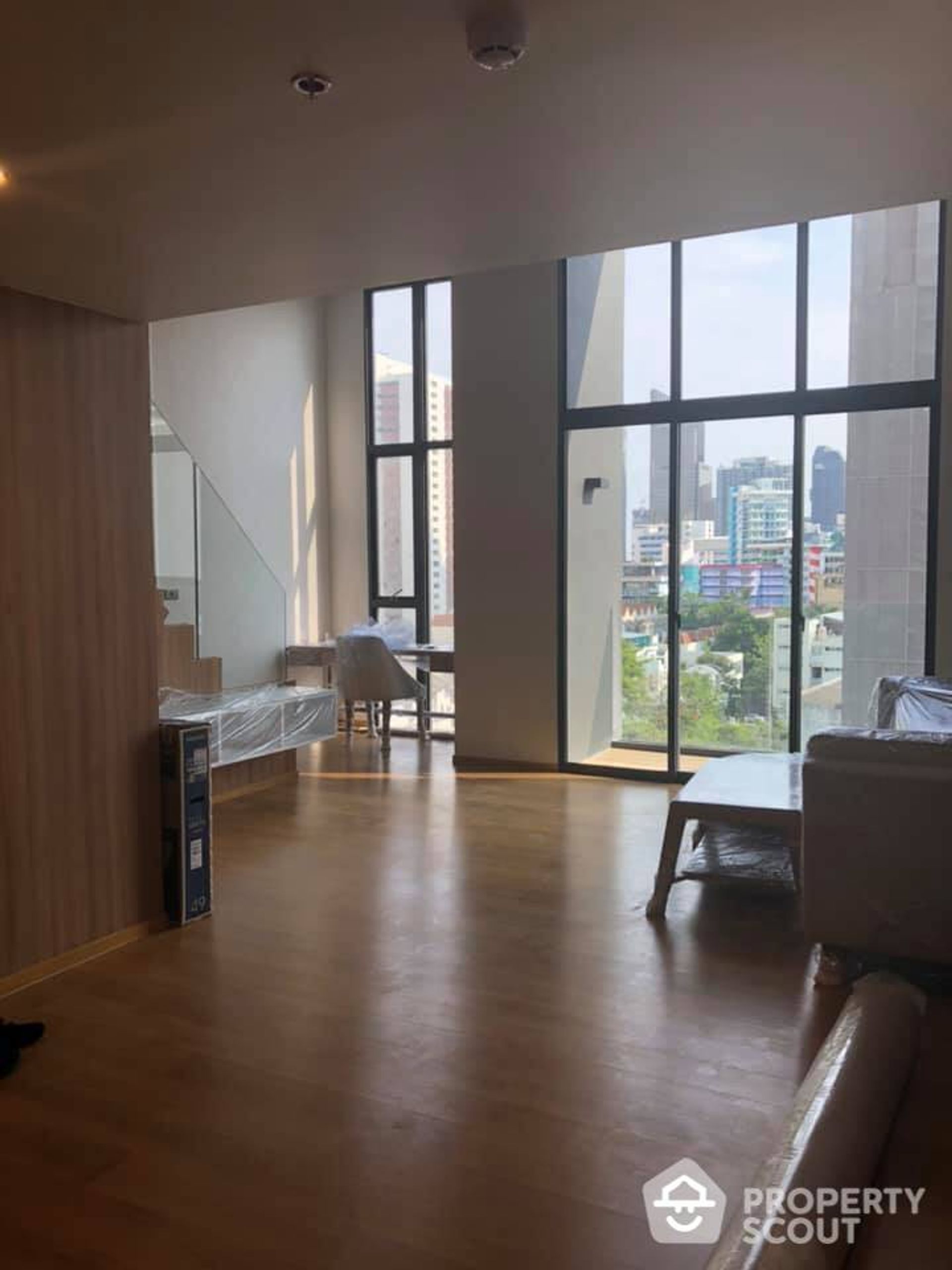 Condominium in Watthana, Krung Thep Maha Nakhon 12481462