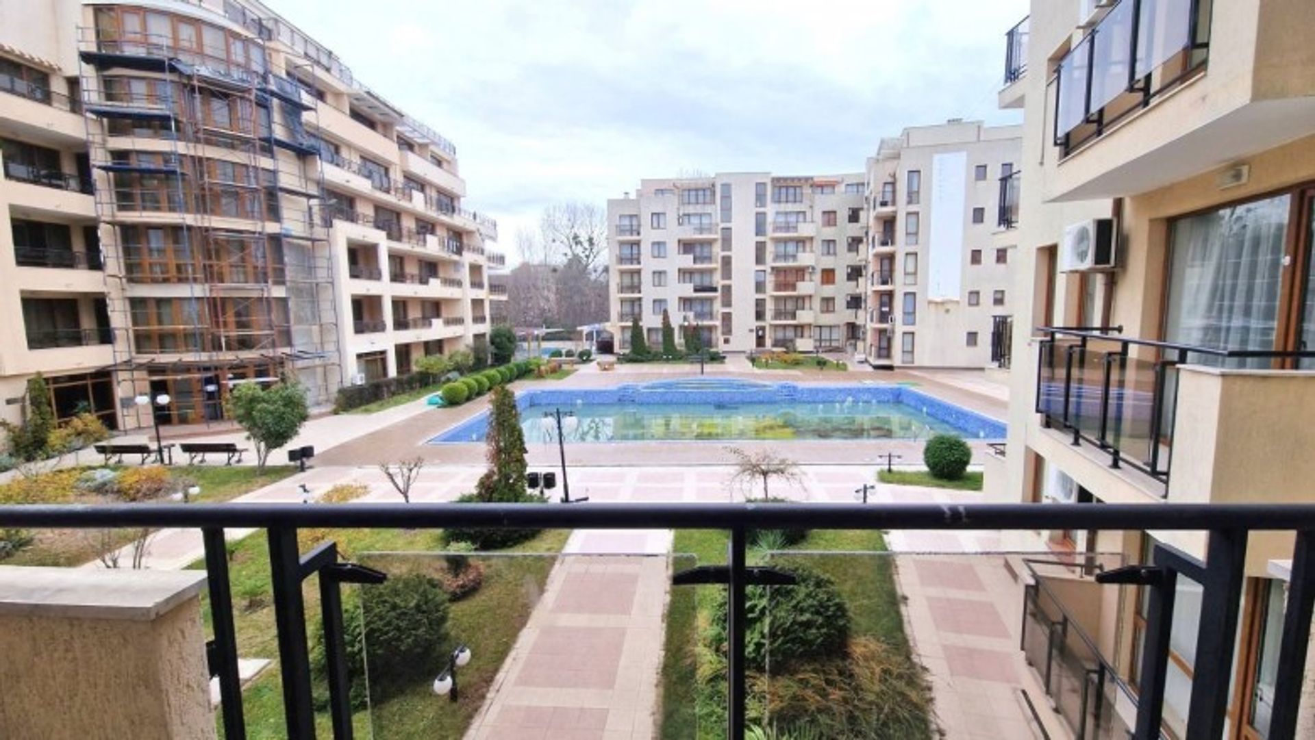 Condominium in , Burgas 12482327