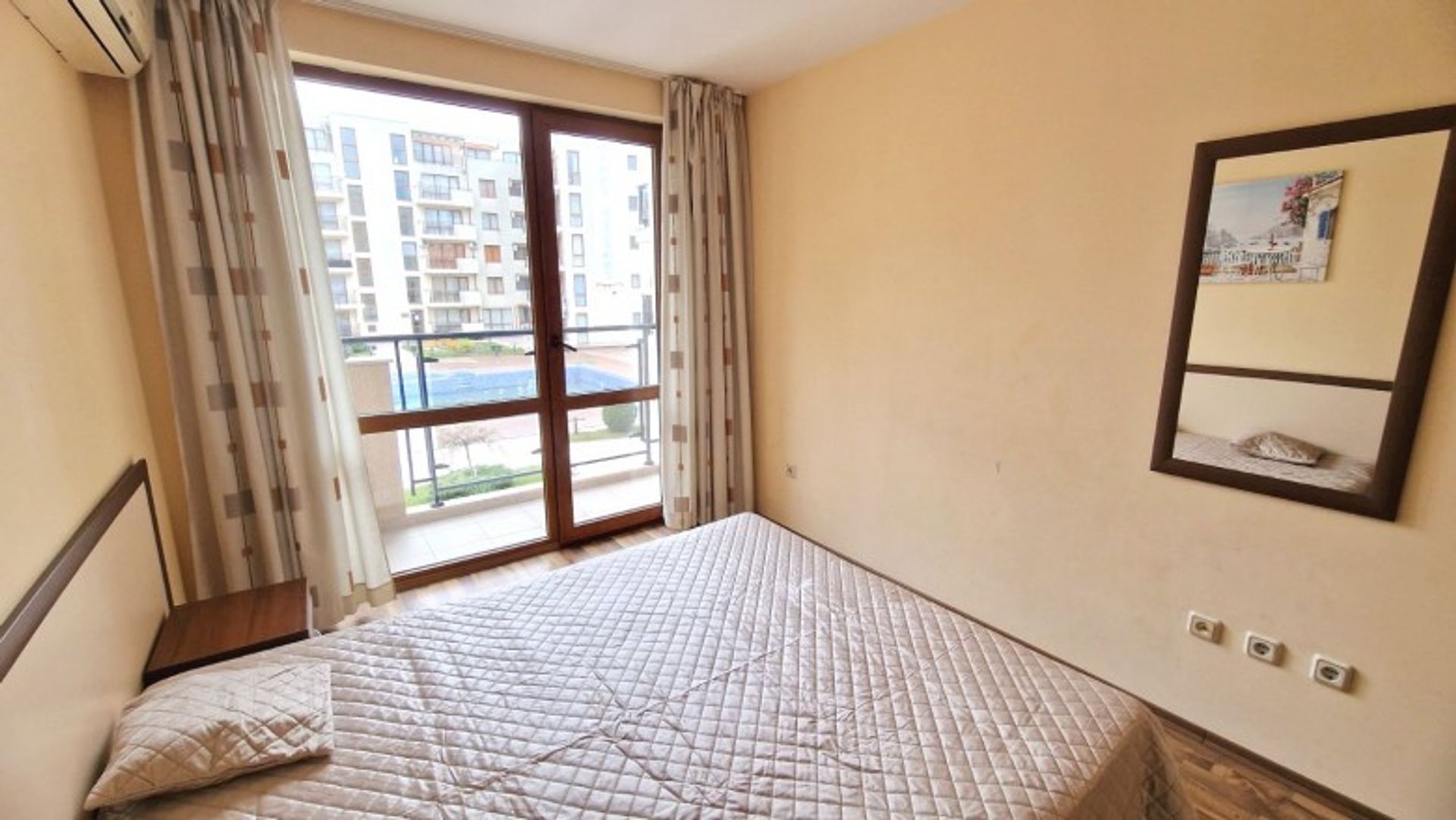 Condominium in , Burgas 12482327