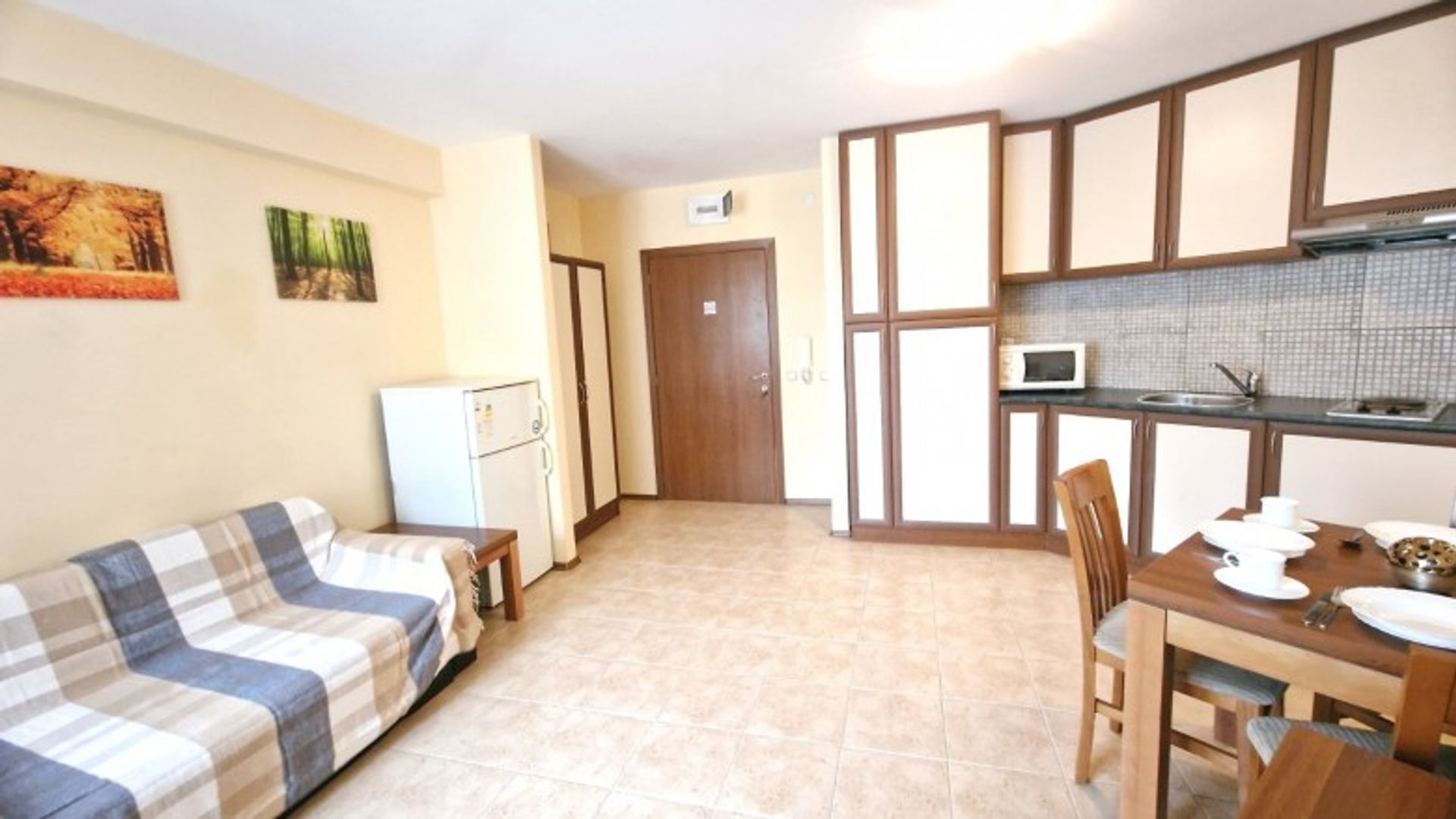 Condominium in , Burgas 12482327