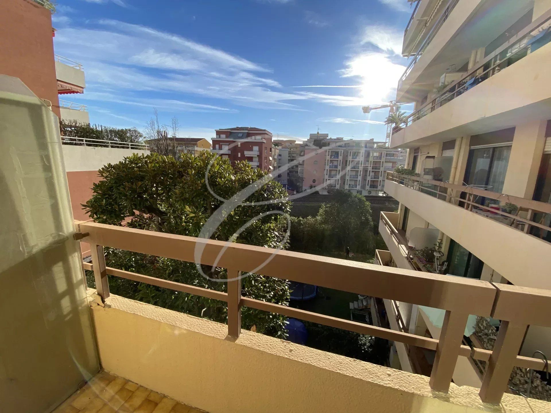 Condominium in Menton, Alpes-Maritimes 12482411