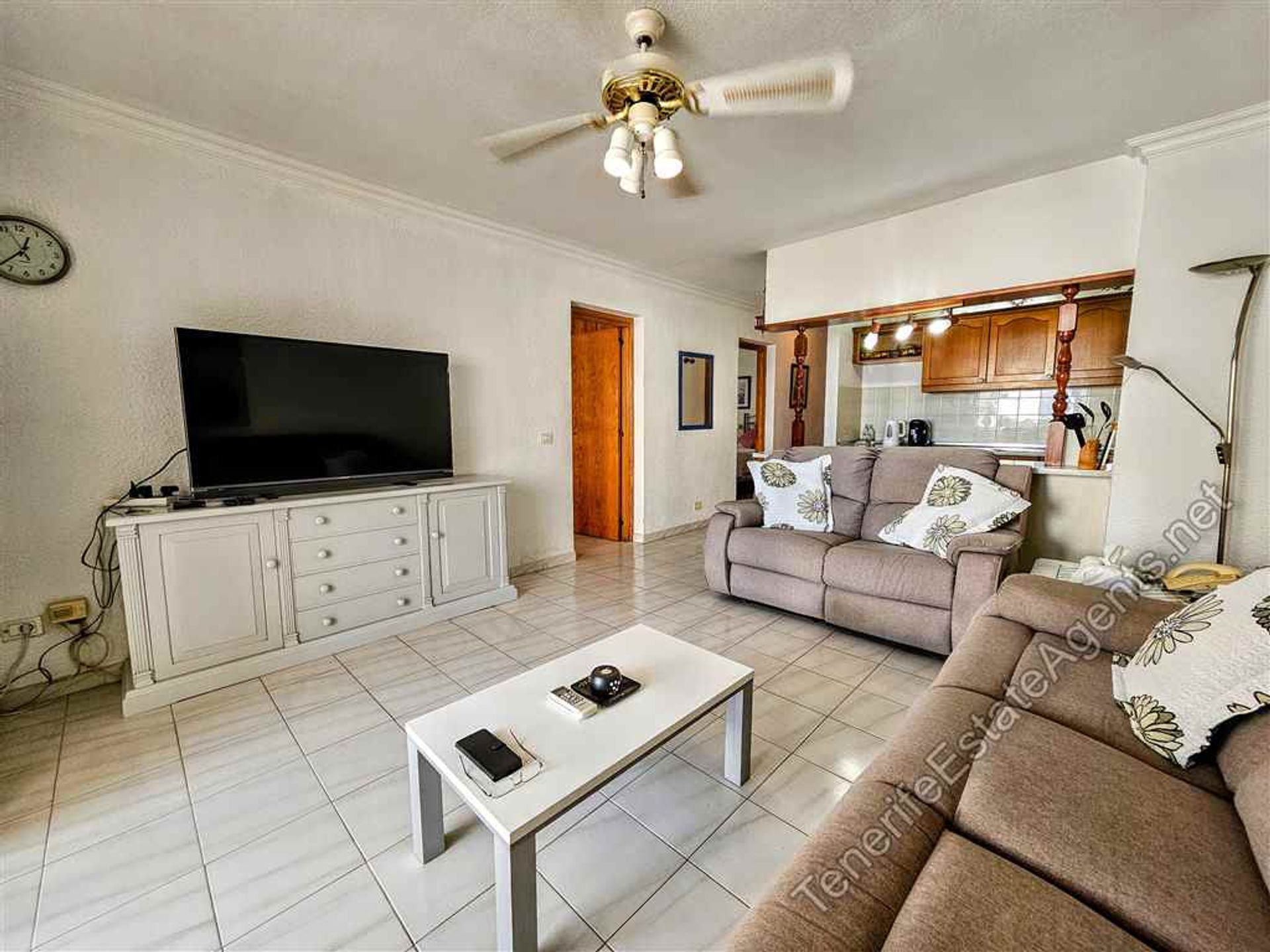 Condominium dans Los Cristianos, Canary Islands 12482432