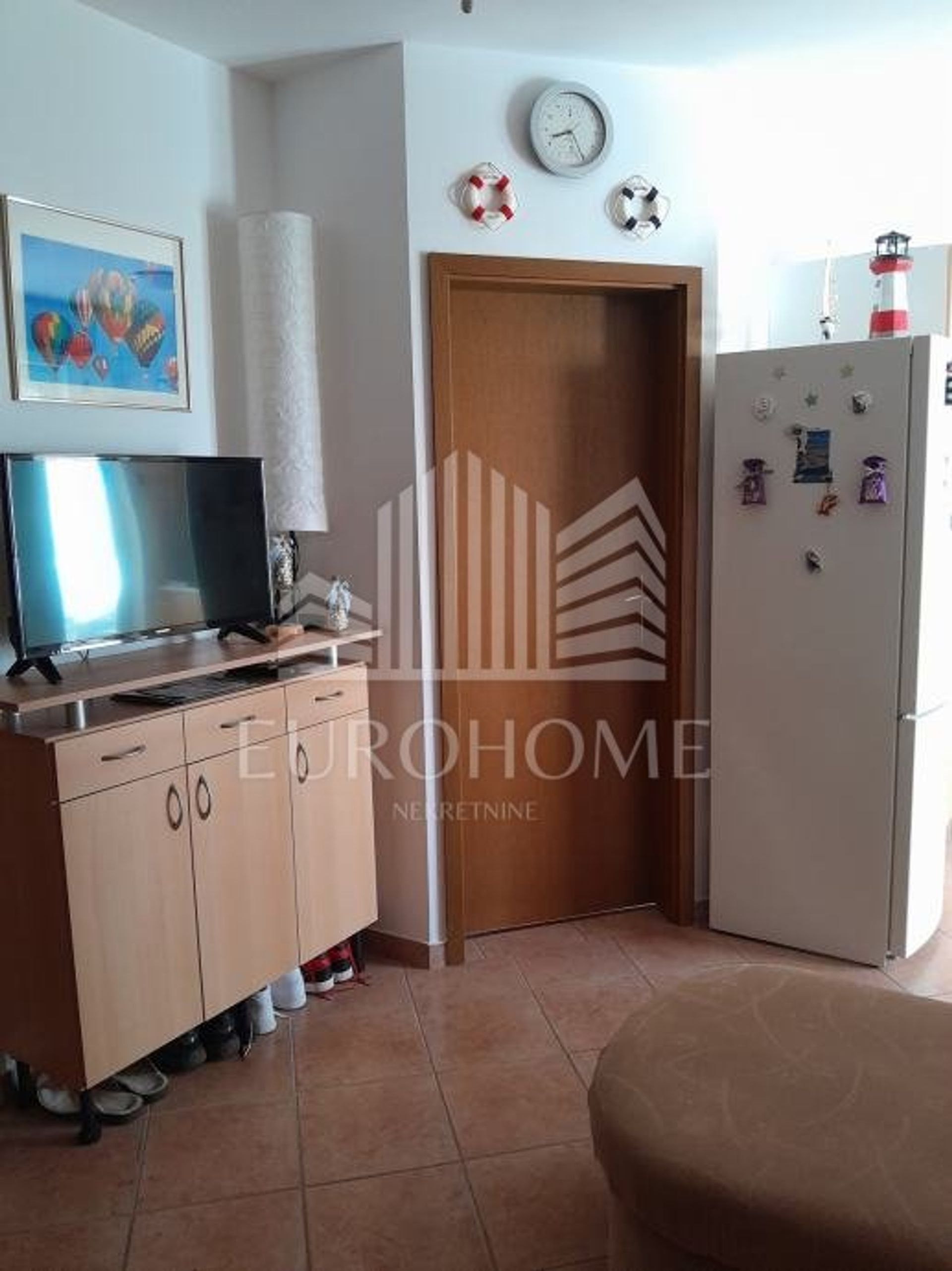 Condominium dans Povljana, Zadar County 12483464