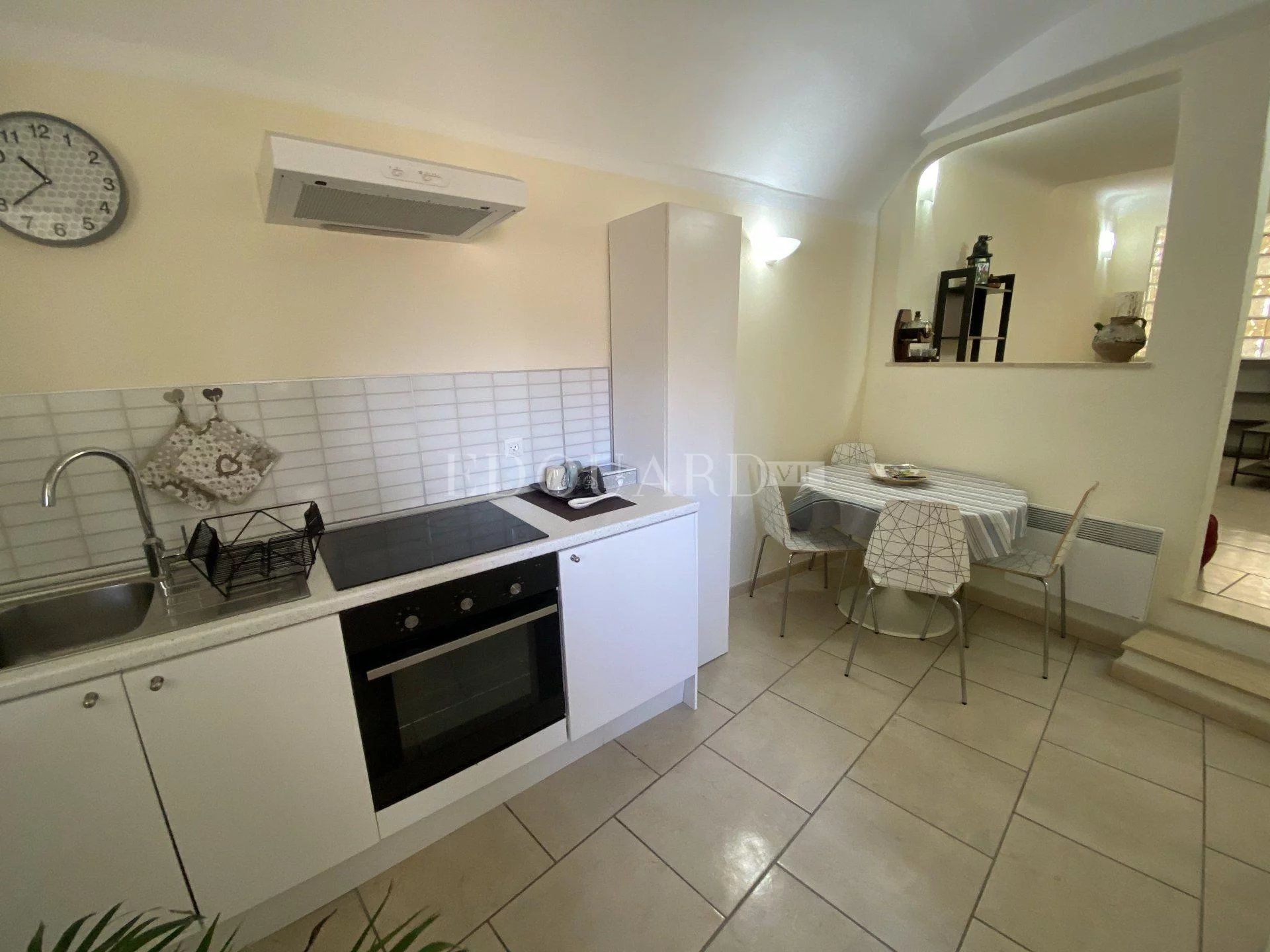 Condominio en Menton, Alpes-Maritimes 12483614