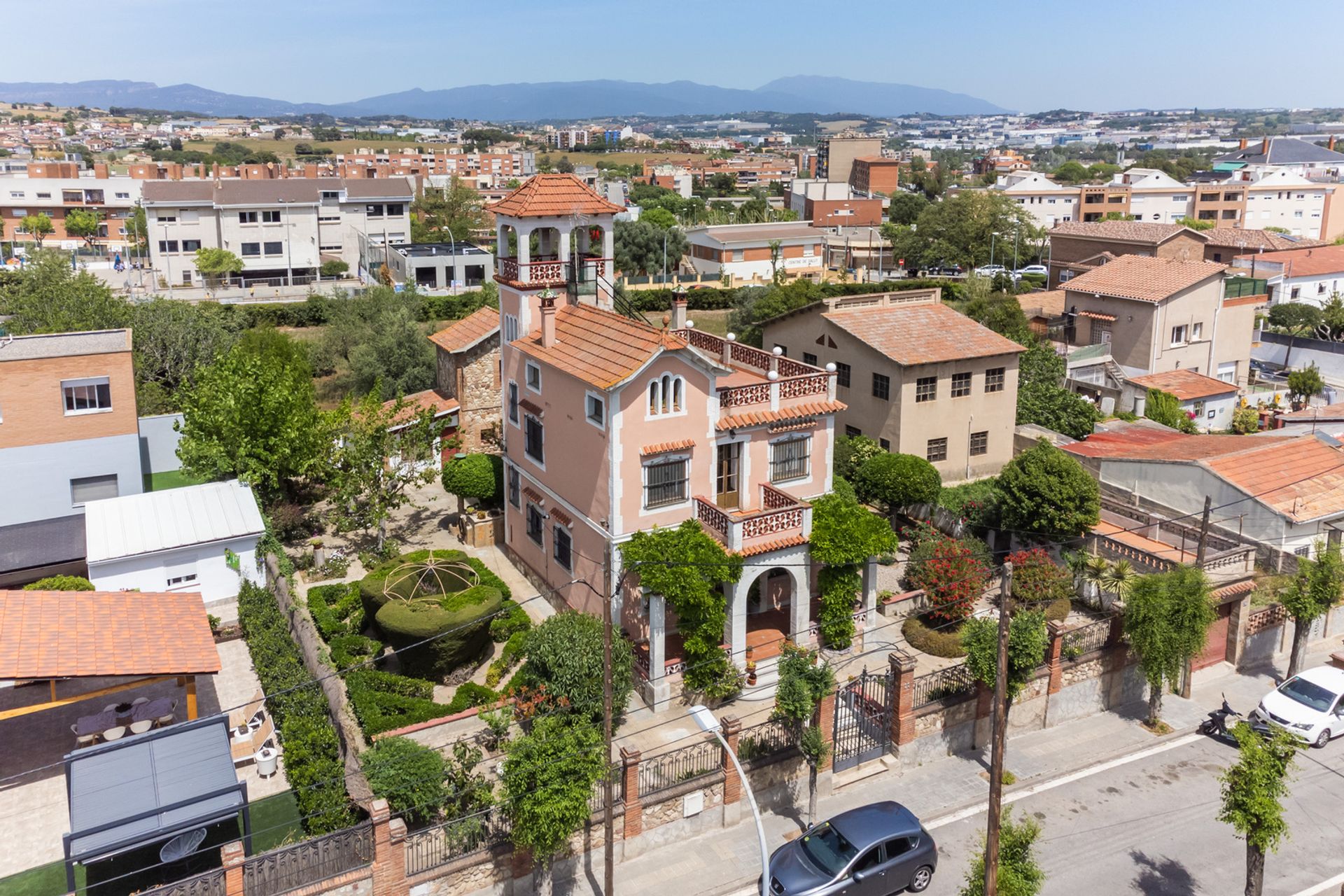 Rumah di Parets del Vallès, Carrer de la Independència 12484166