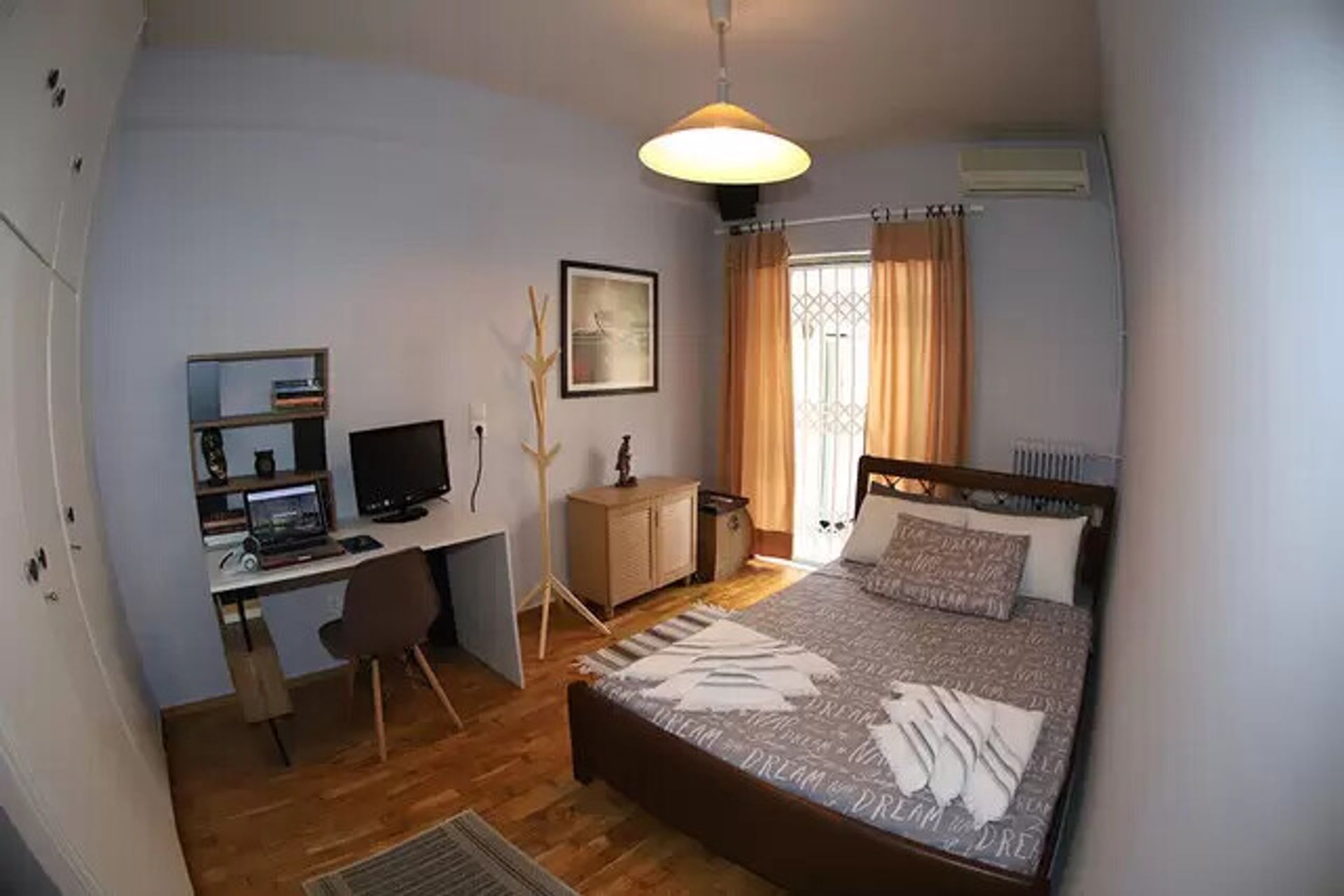 Condominium in Athina,  12485734