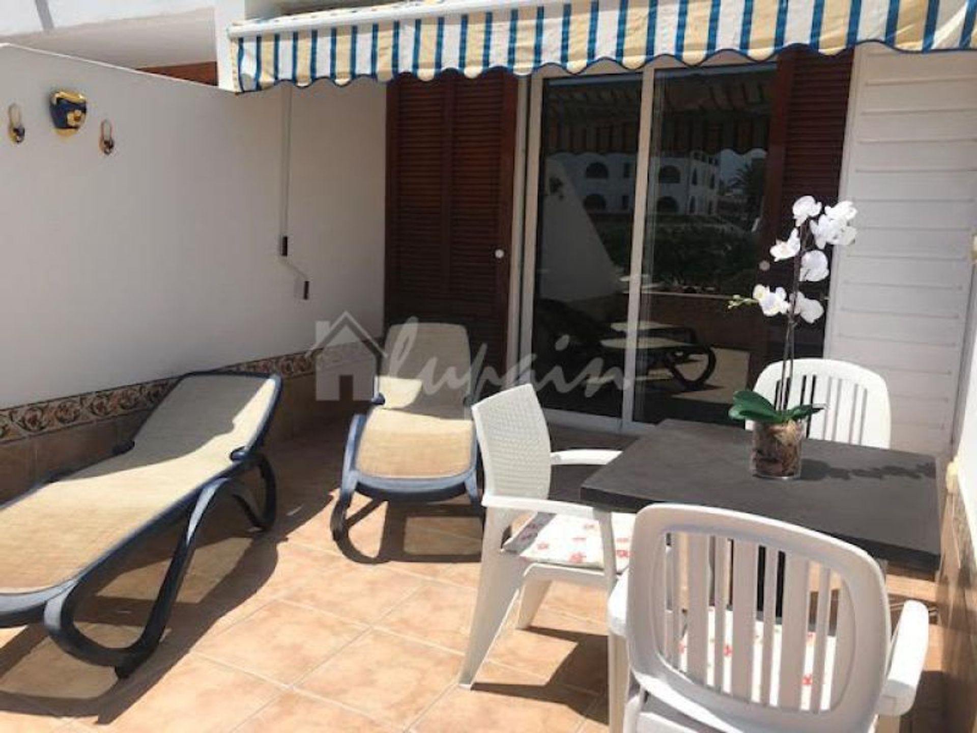 Condominium in Playa de la Américas, Canarias 12486735