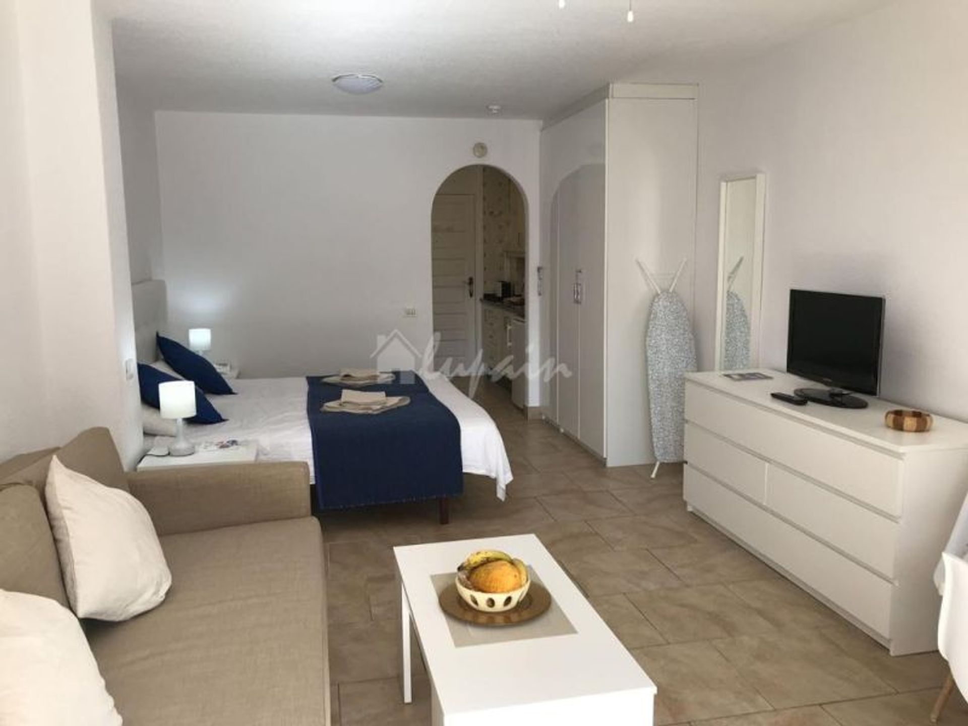 Condominium in Playa de la Américas, Canarias 12486735