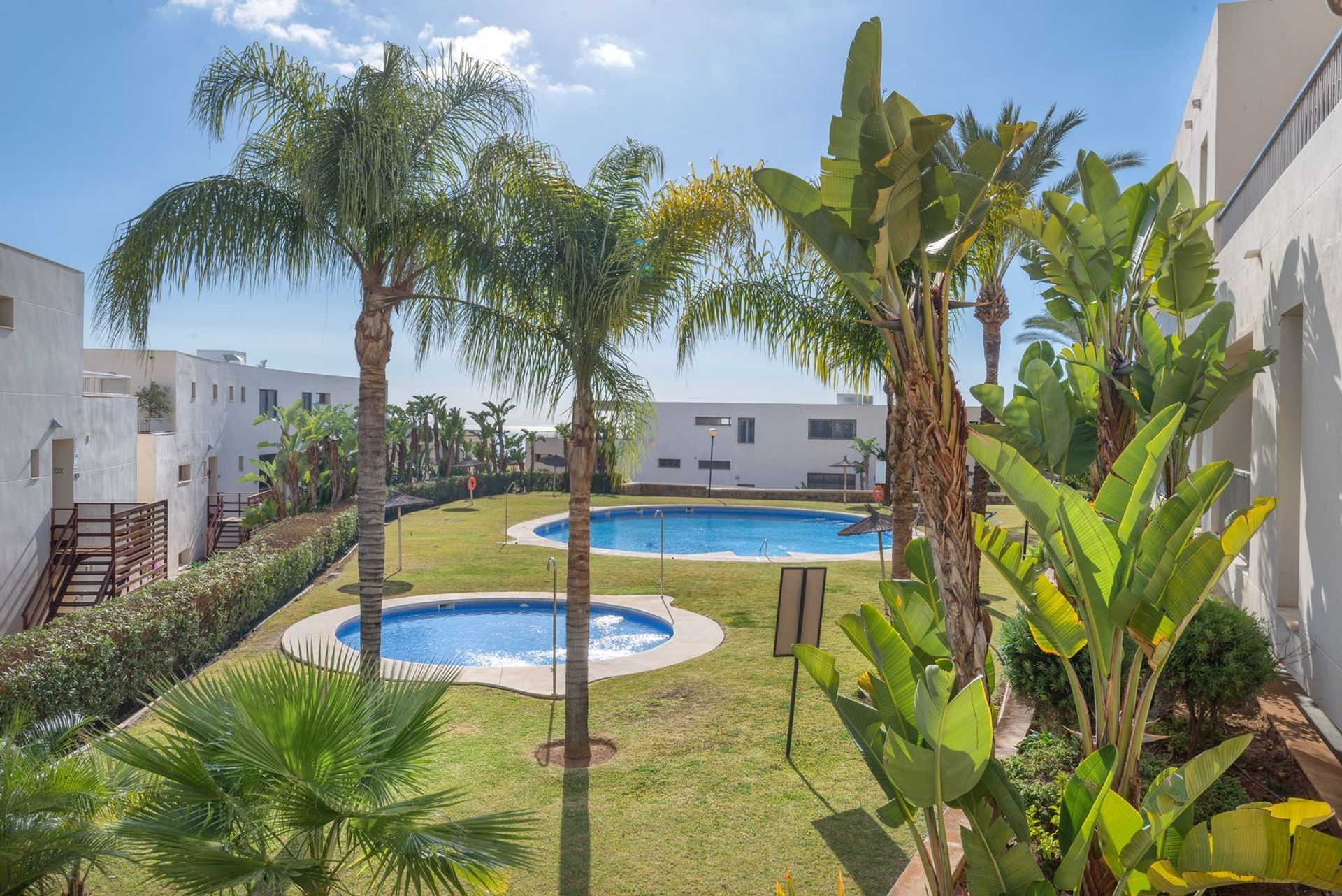 Condominium in Marbella, Andalusia 12486967