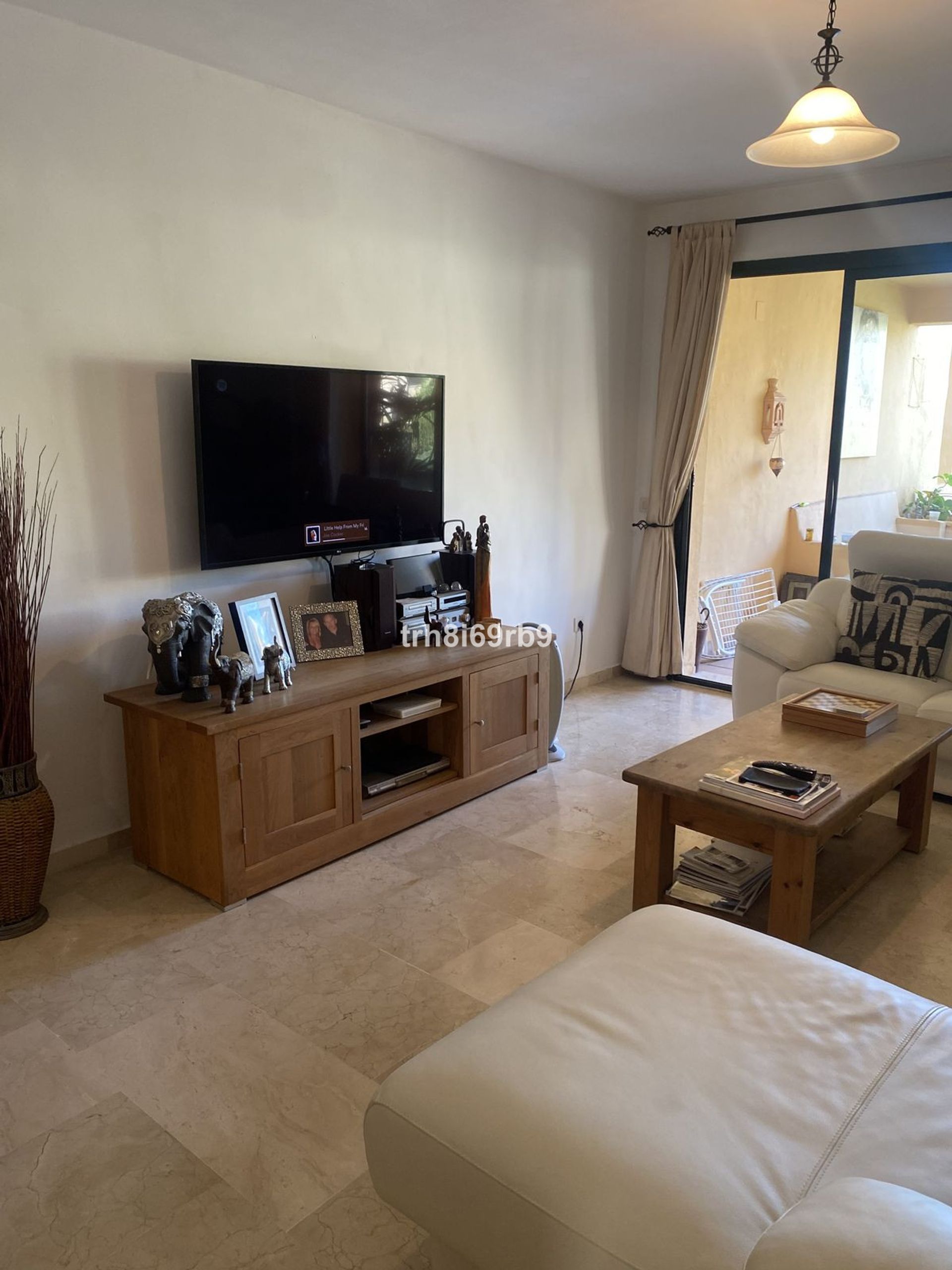 Condominium in Marbella, Andalucía 12487701