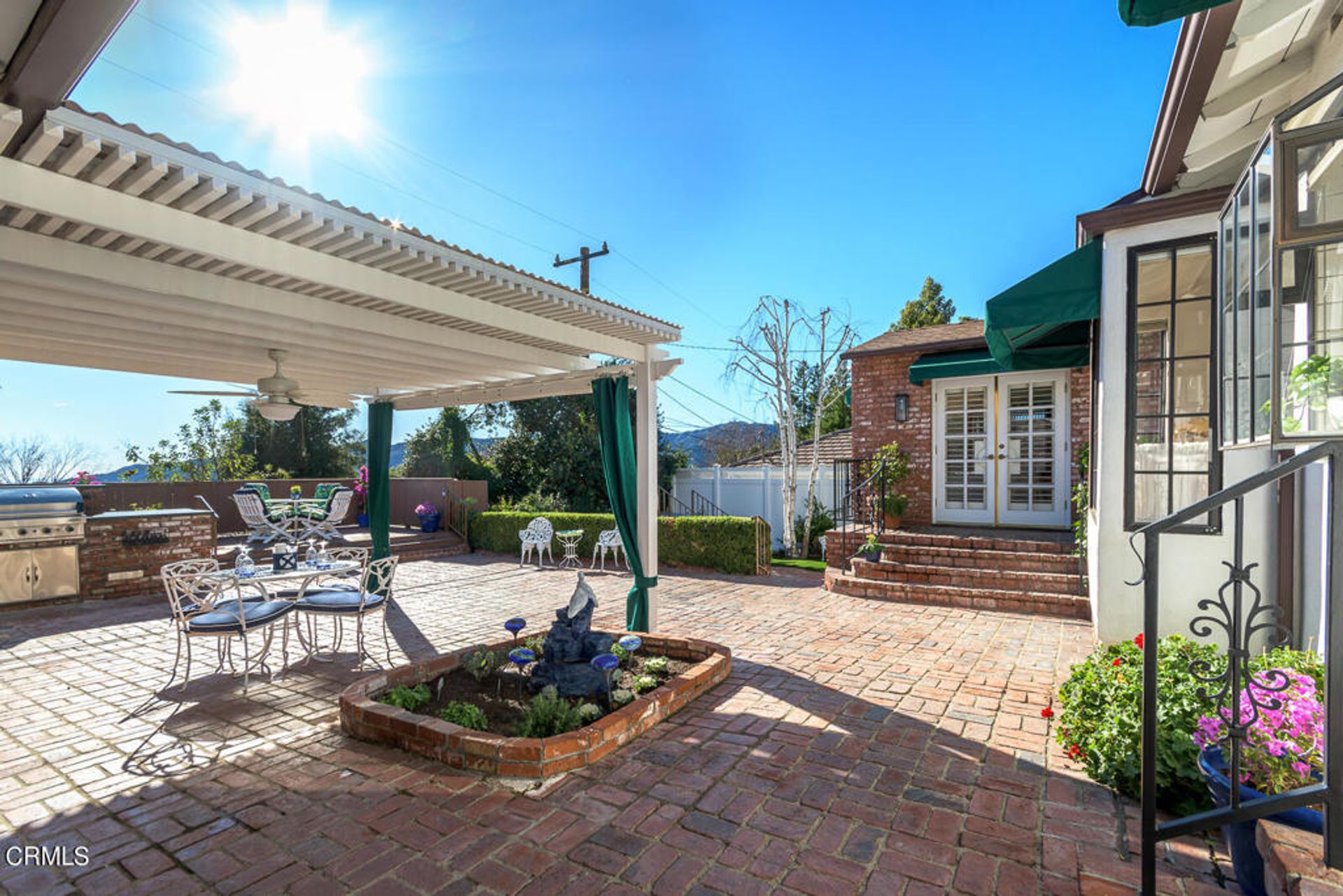 Haus im La Crescenta-Montrose, California 12488013