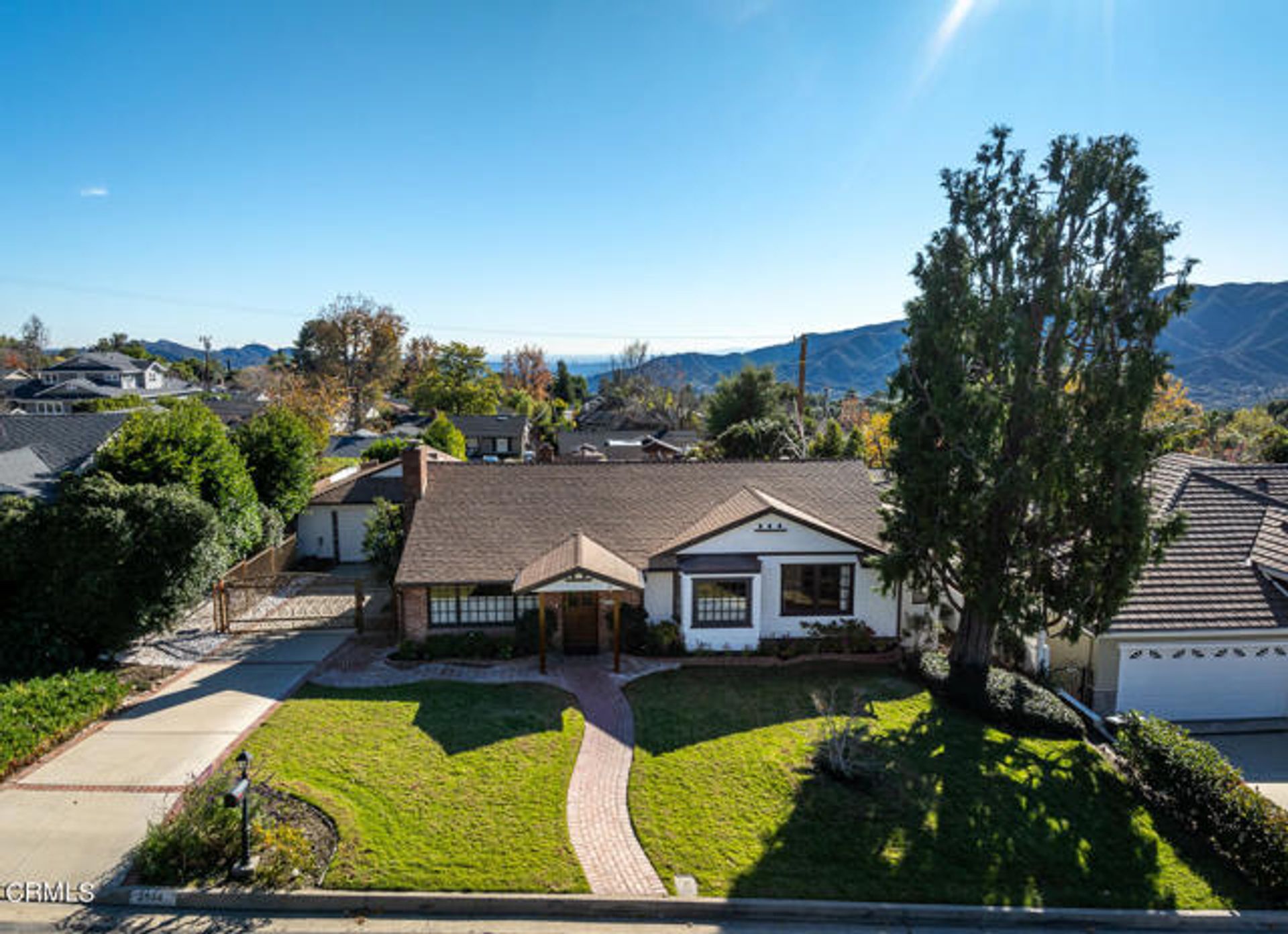 Hus i La Crescenta-Montrose, California 12488013