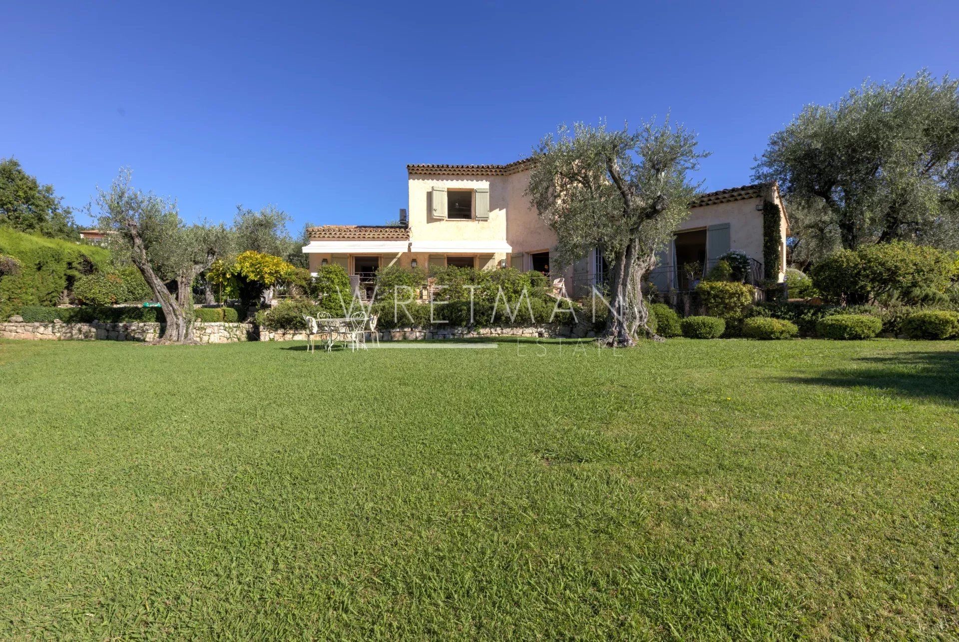 Casa nel Châteauneuf-Grasse, Alpes-Maritimes 12488540