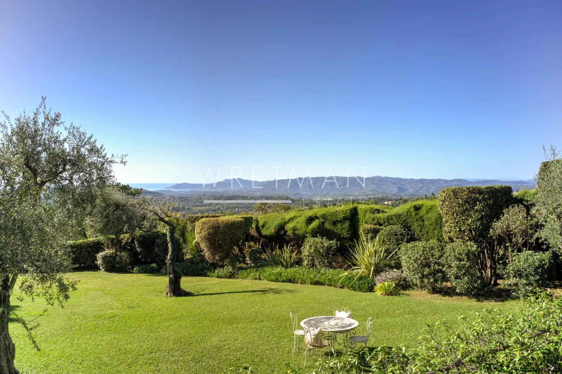 Residenziale nel Châteauneuf-Grasse, Alpes-Maritimes 12488540