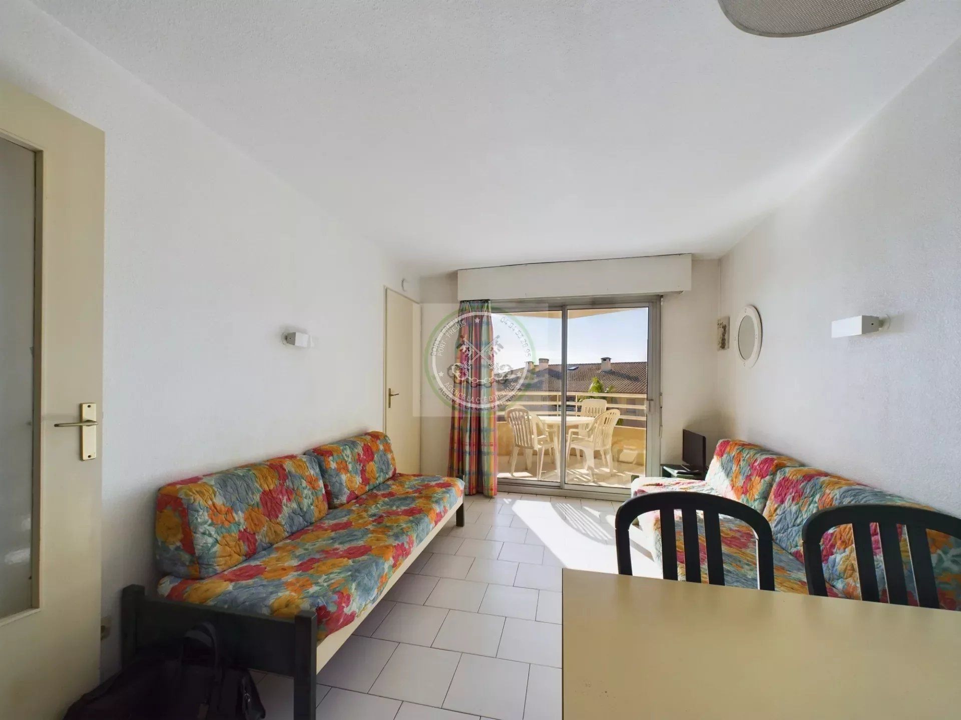 Condominium in Fréjus, Var 12488667