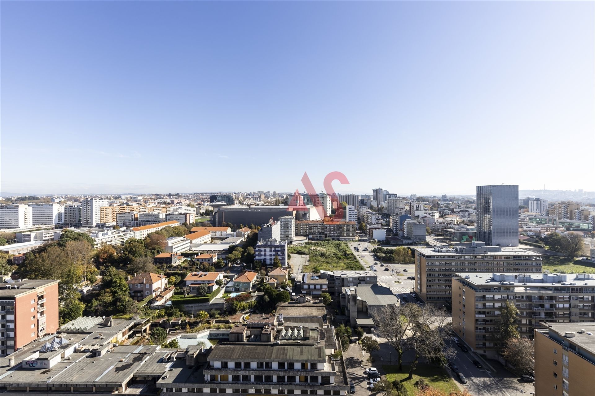 Condominium dans Porto, Porto District 12490022